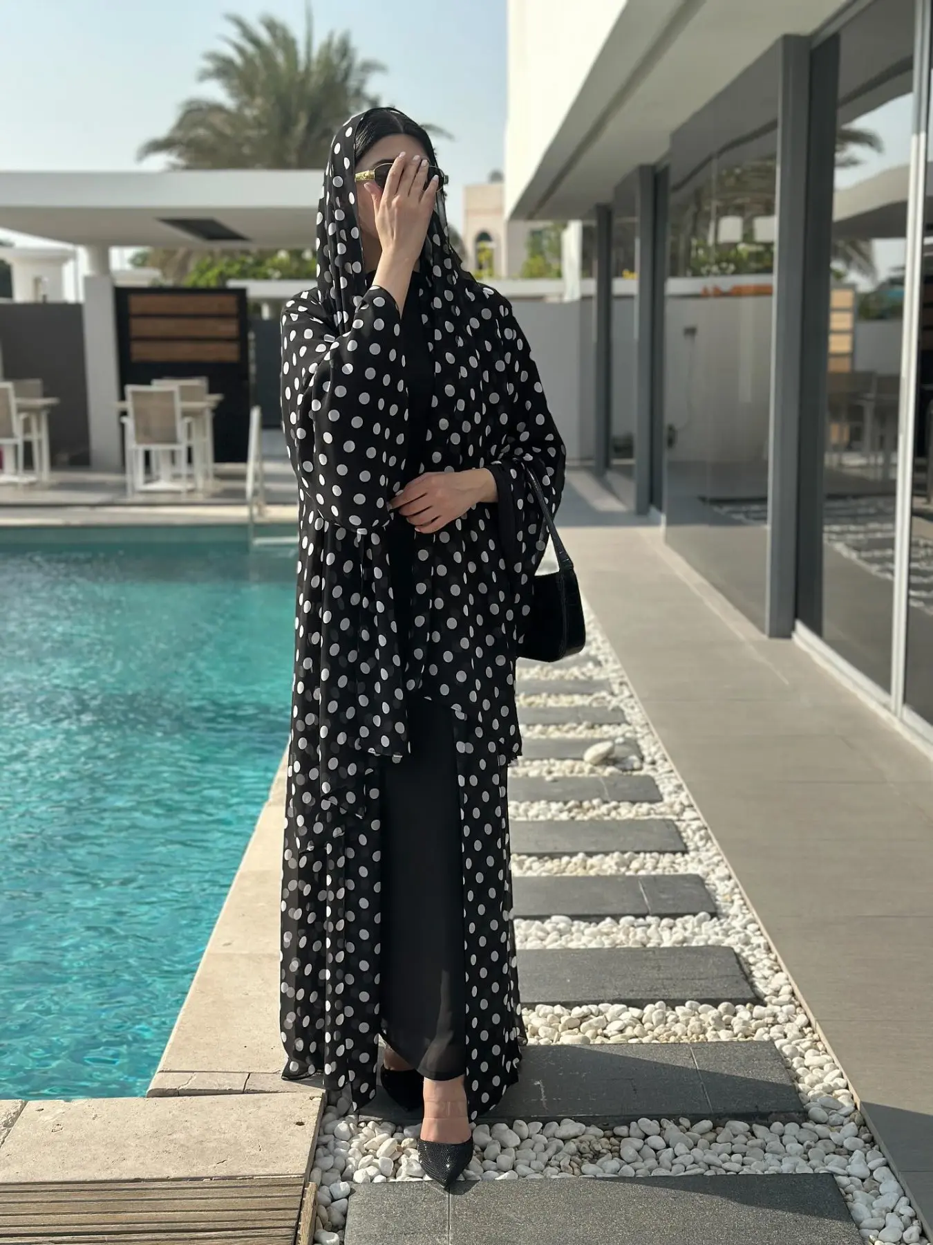 Women Polka Dot Open Front Long Abaya Cardigan, Elegant Loose-Fitting Casual Robe, Matching Hijab Headscarf Set, Elegant Islamic Clothing, Open Front Abayas
