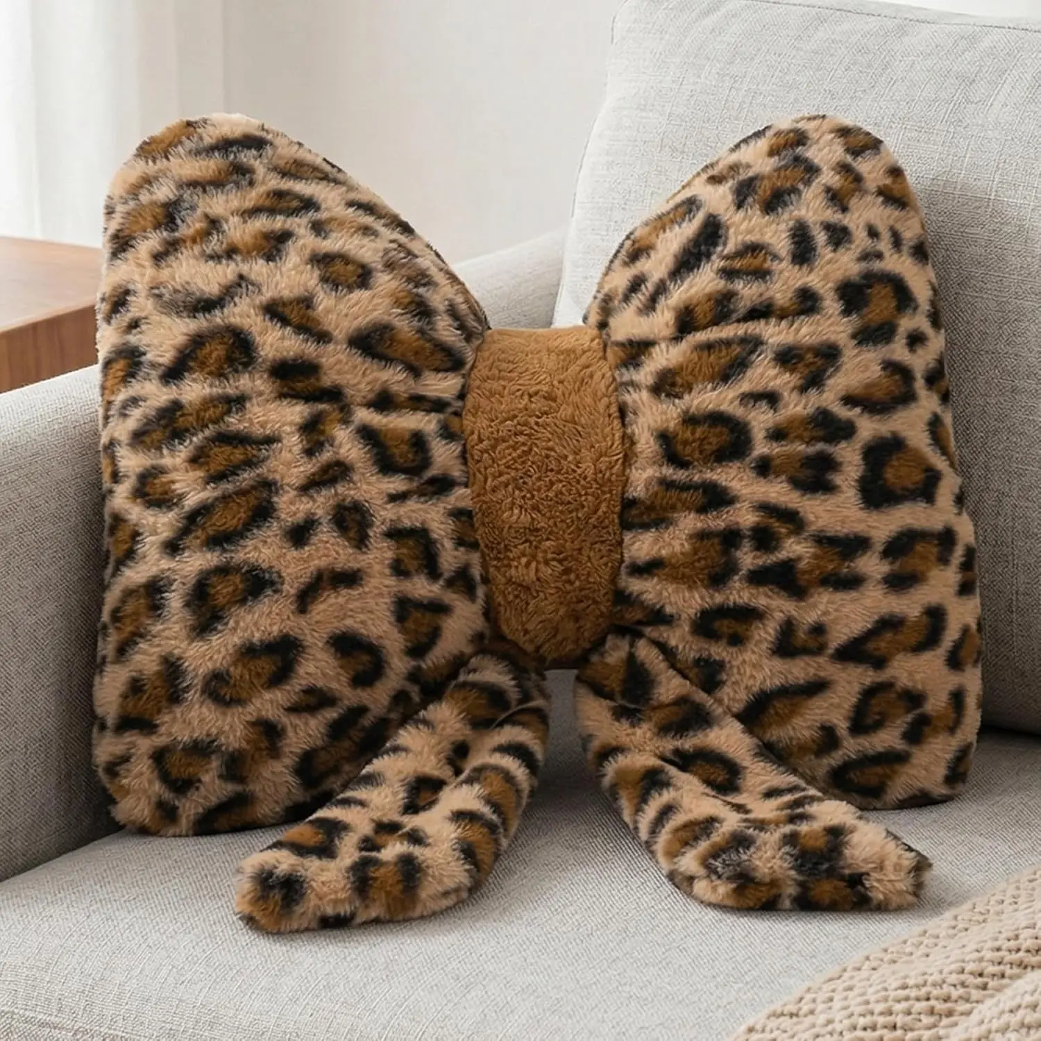 1PC Leopard Print Bow Cuddly Pillow, Ultra Soft Plush Cushion, Decorative Cushion, Ideal for Bedroom, Living Room, Office, Perfect Gift for Home Decor Lovers