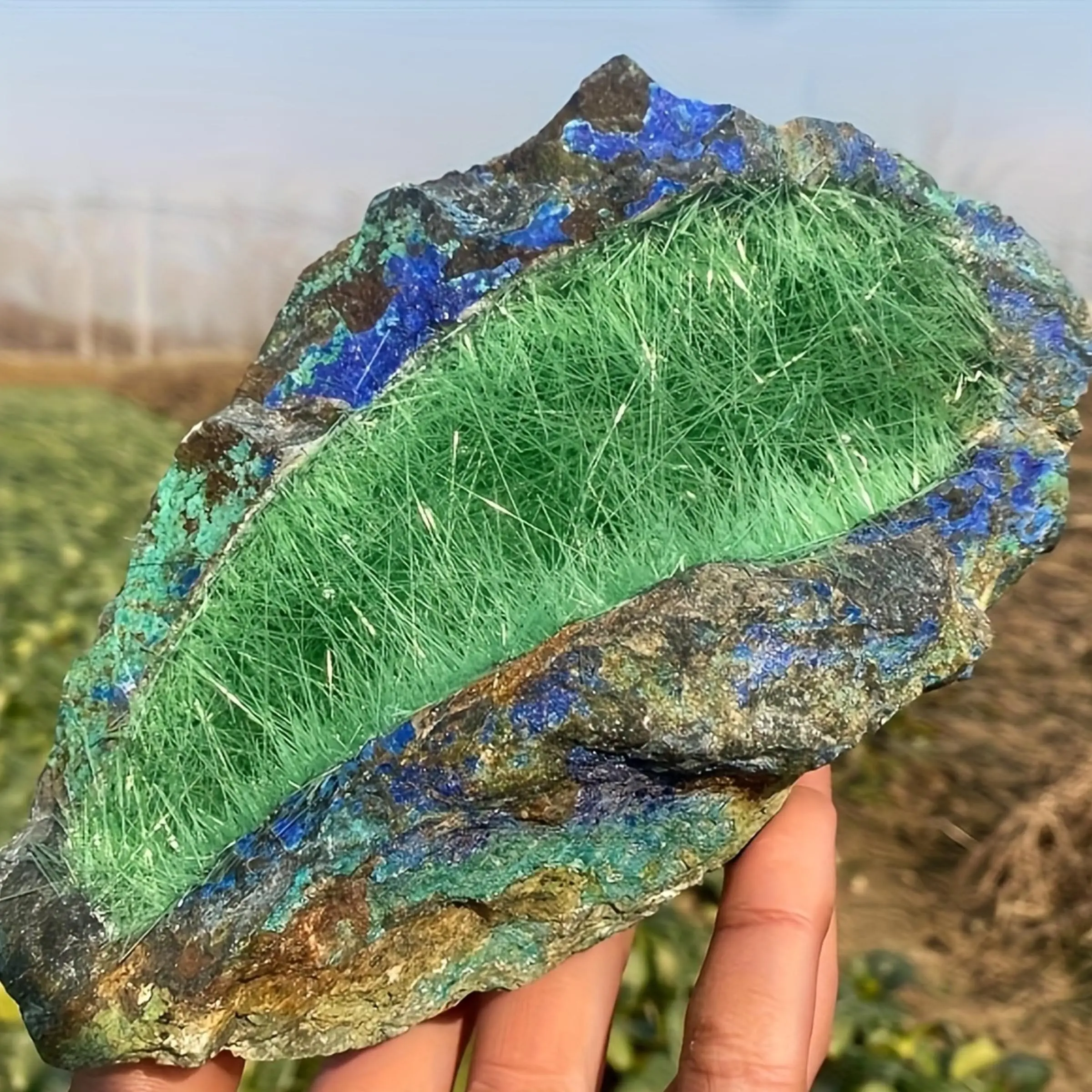 1 Blue Copper Ore Sample Quartz Needle Iron Ore Blue Copper Ore Crystal Cluster Mineral Sample Crystal Gift Perfect Home Collection Decorative Art Unique Crystal Gift Festival Gift Crystal Decorative Stones