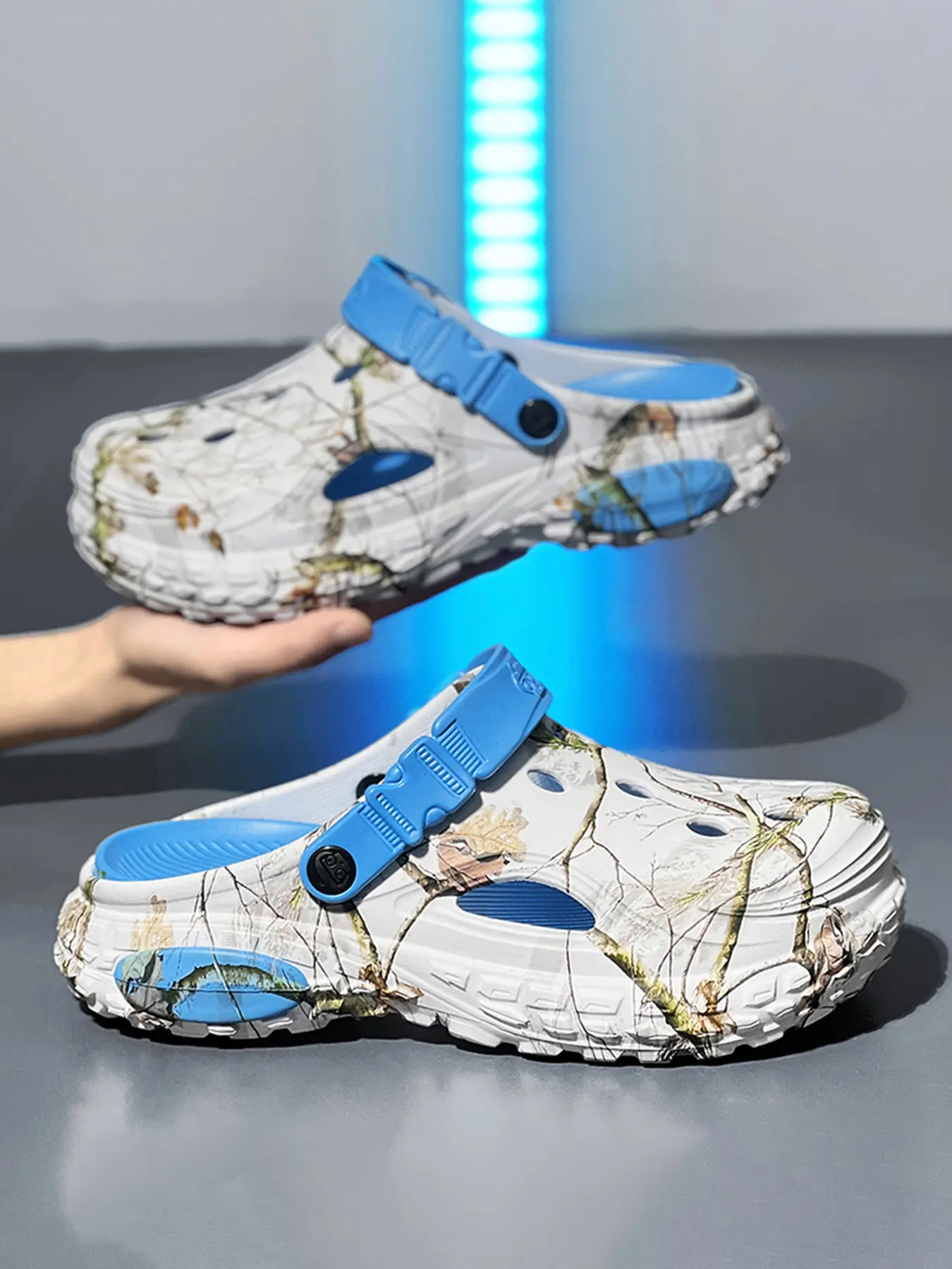 Unisex Retro Tree Pattern Sandals Footwear, Eva Thick Sole Anti-Slip Wear-Resistant, Outdoor Beach Garden Camping Home Versatile Breathable Comfort