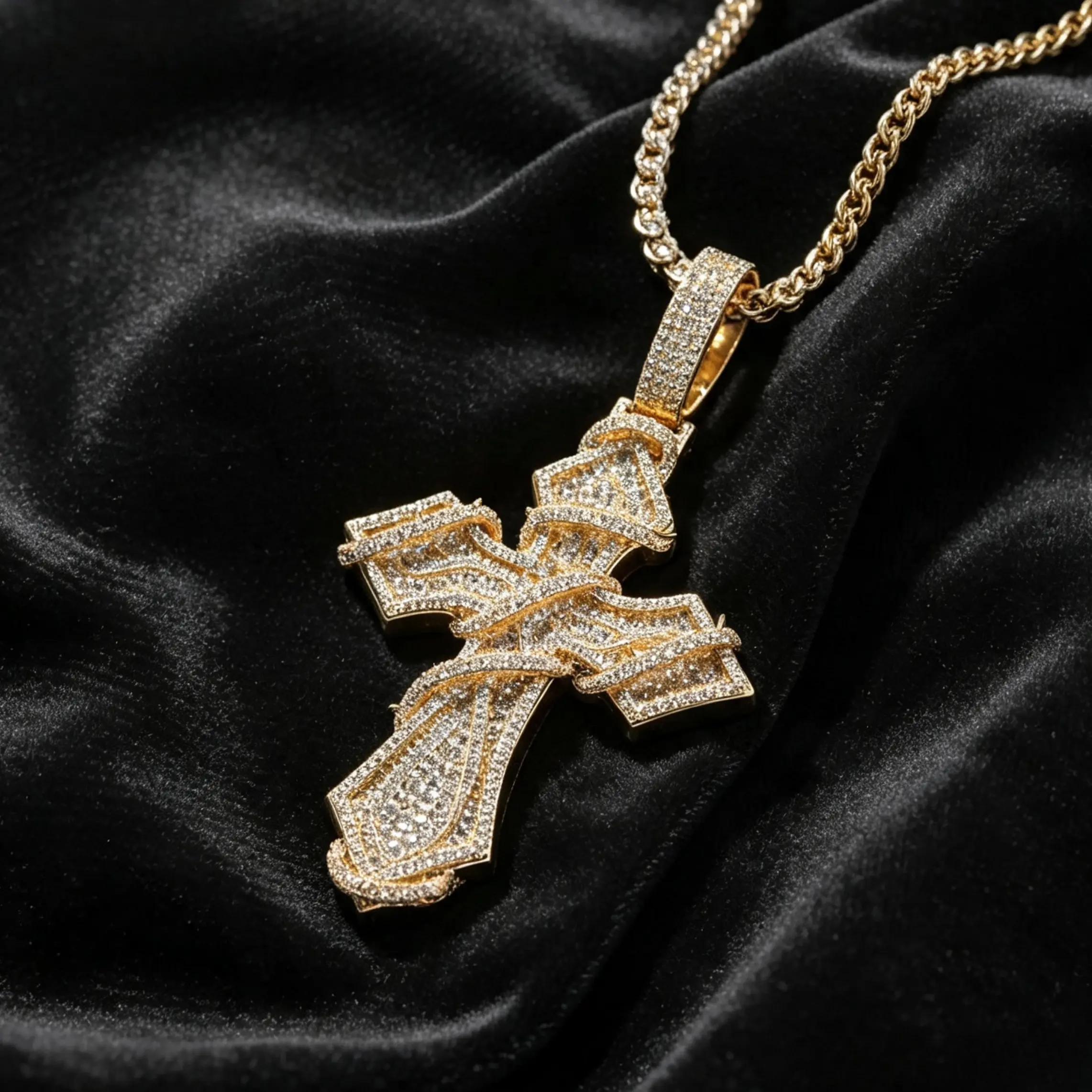 Loveden Men's Full Pave Iced Cross Necklace, 3mm Silver Twisted Rope Chain, Hip Hop Religious Bling Street Jewelry, Club-Party Outfits Accessory, Birthday Gift for Boyfriend & Hip Hop Fans