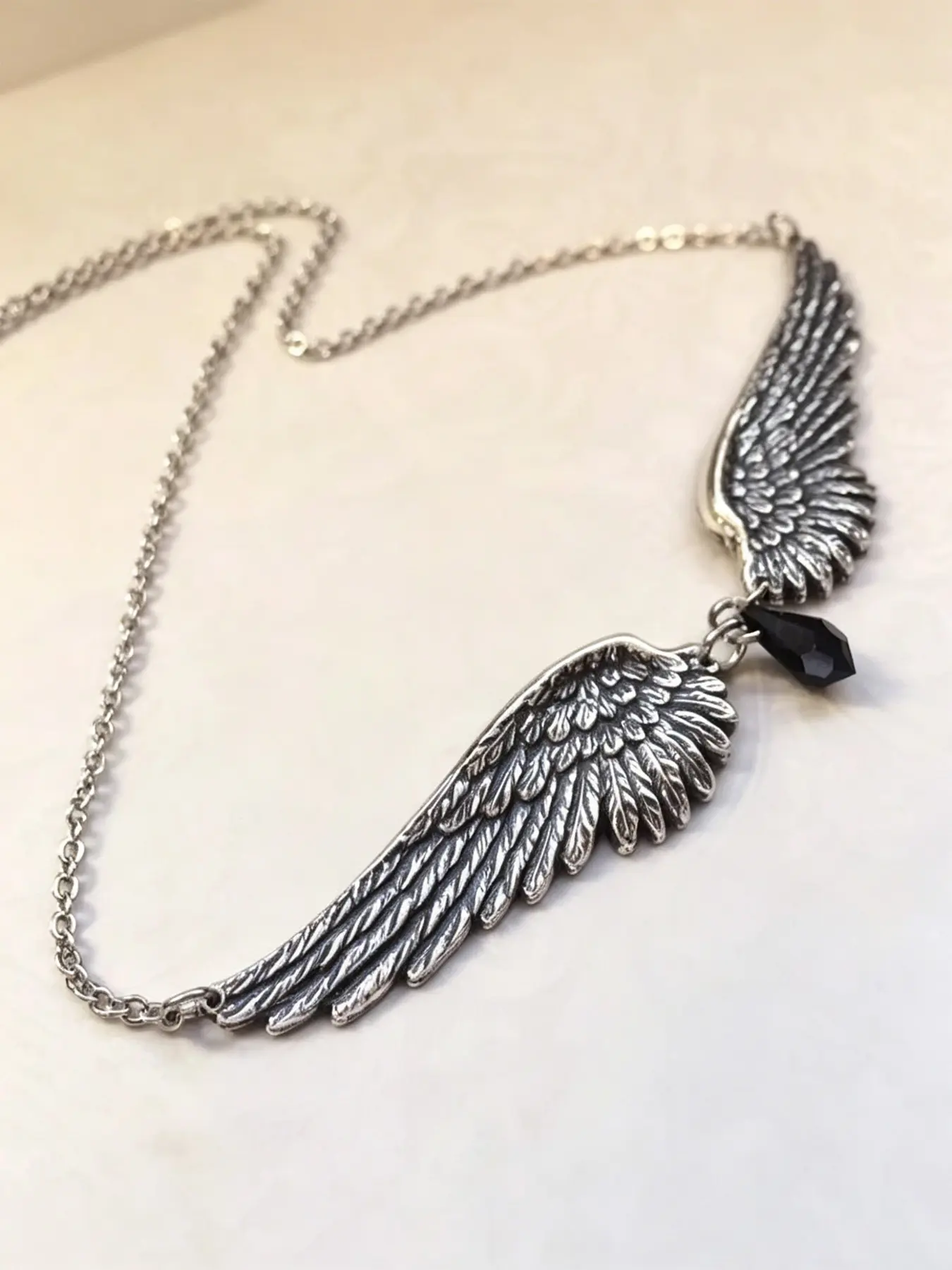 1 Piece Angel Wings Feather Black Beads Pendant Choker Vintage Decorative Necklace Gift for Women Girl Female New Fashion Jewelry Wholesale