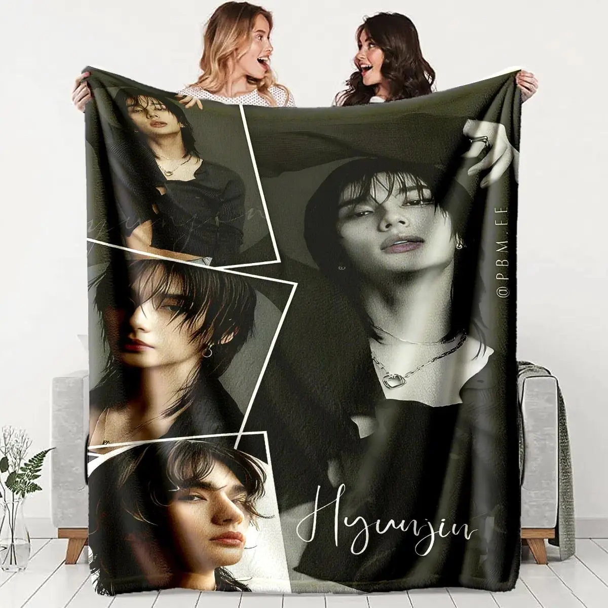 Hyunjin Theme Flannel Blanket, Soft Lightweight Warm, Four Seasons Use, Bed Sofa Cover, Office Travel Gift, Cute Plush Throw, Home Decor  Applies to Super soft  decorative sofa/sofa/bedroom