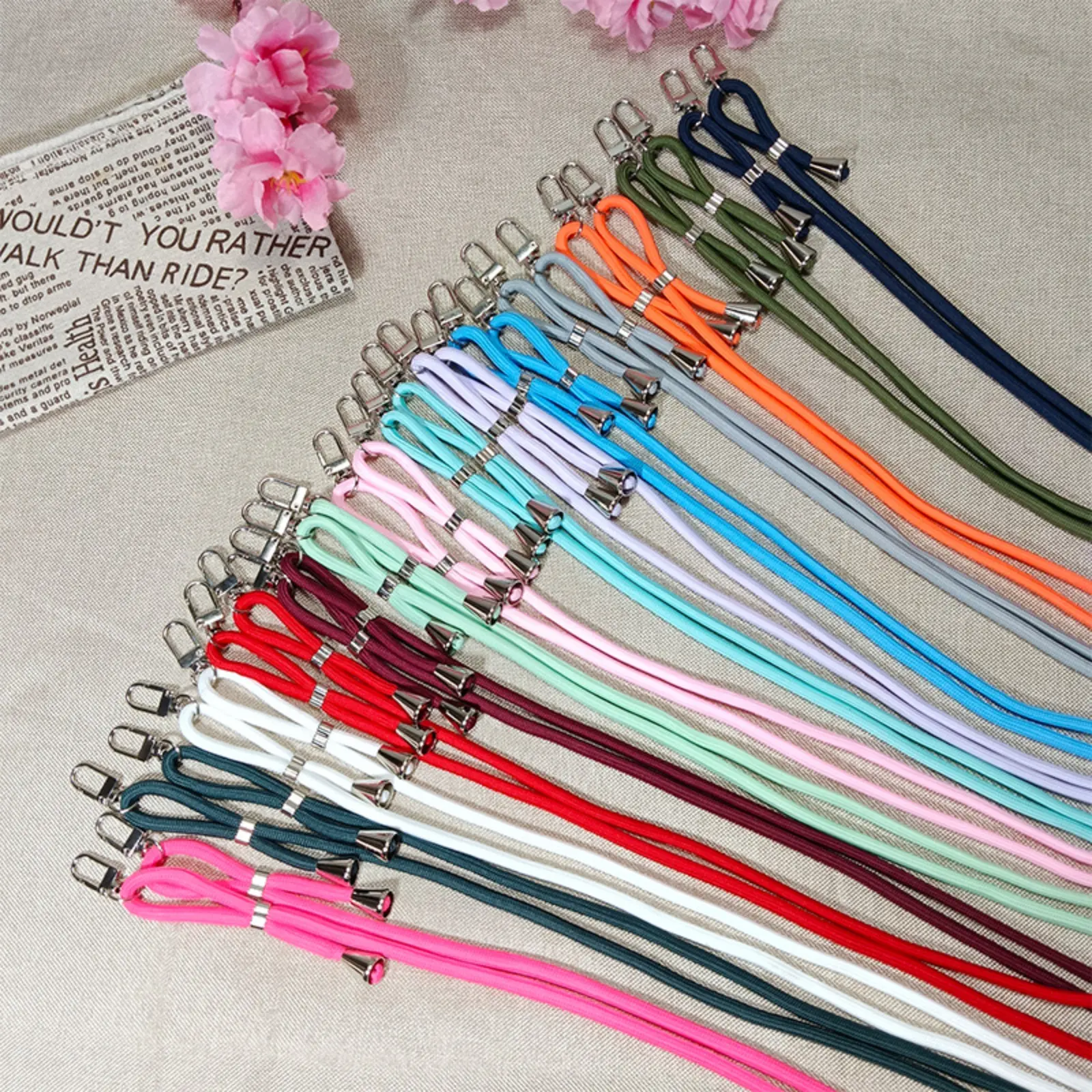 Mini Nylon Wrist Lanyard Accessories - Thin Clip-On Nylon Cord with Square Metal Clip, Lightweight Anti-Lost Short Strap for Keys, Phone Case, Camping & Hiking Outdoor Carry