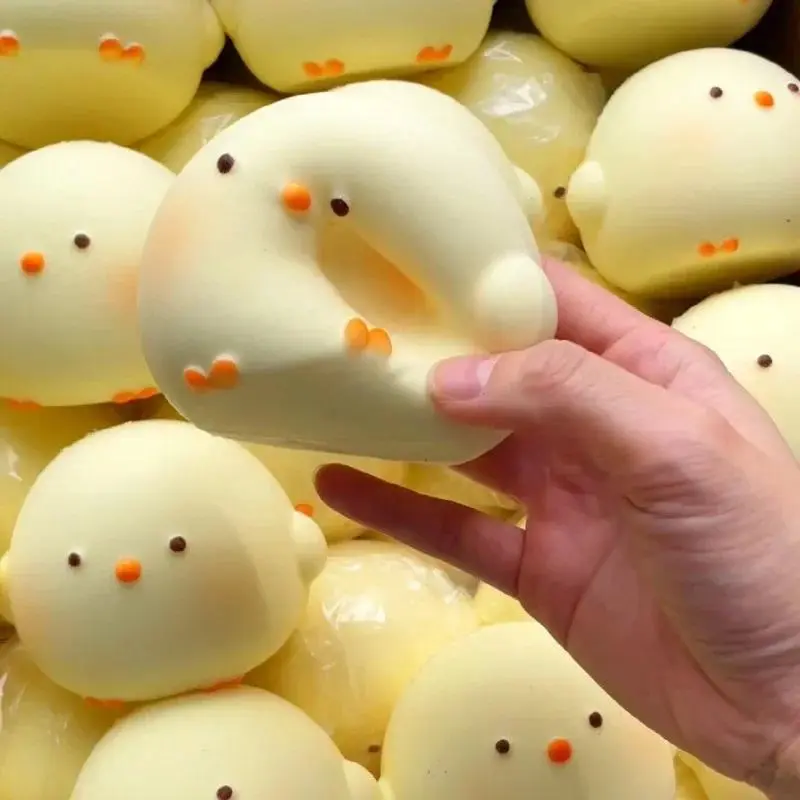 HOT! 10cm 60g Slow Rise Foam Giant Chicken Squishy - Durable & Safe Material, Charming Giant Chicken Look, Unisex Calming Sensory Fidget Toy for Students (ADHD, Autism Support), Stress Relief