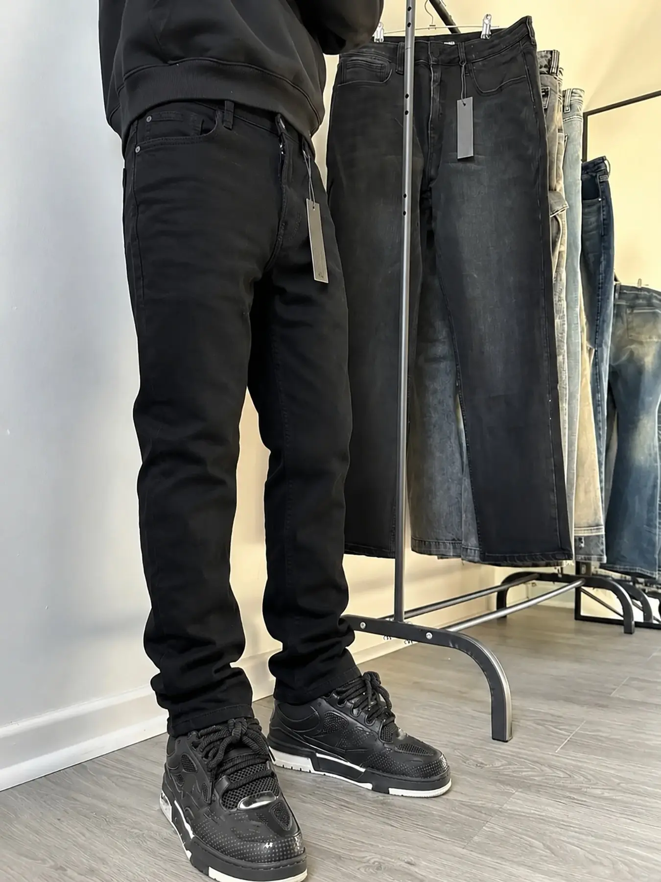 Men's Slim-Fit Denim Jeans, Plain Color, Elastic Straight Leg, Business Long Pants, Soft Cotton Fabric, All Seasons Wear, Streetwear