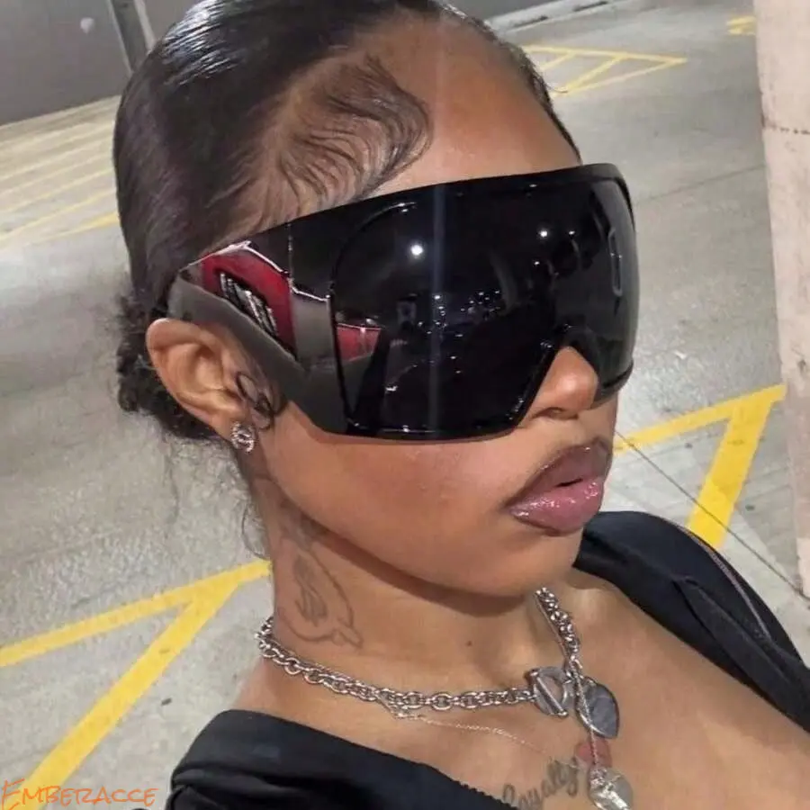 Futuristic Wrap Around Sunglasses Y2K Shield Glasses, Oversized Curved Lens Streetwear Shades, Retro 2000s Rave Eyewear with UV400 Protection, Stylish Steampunk Design for Festival, Outdoor Travel, Summer Beach, Camping and Daily Wear