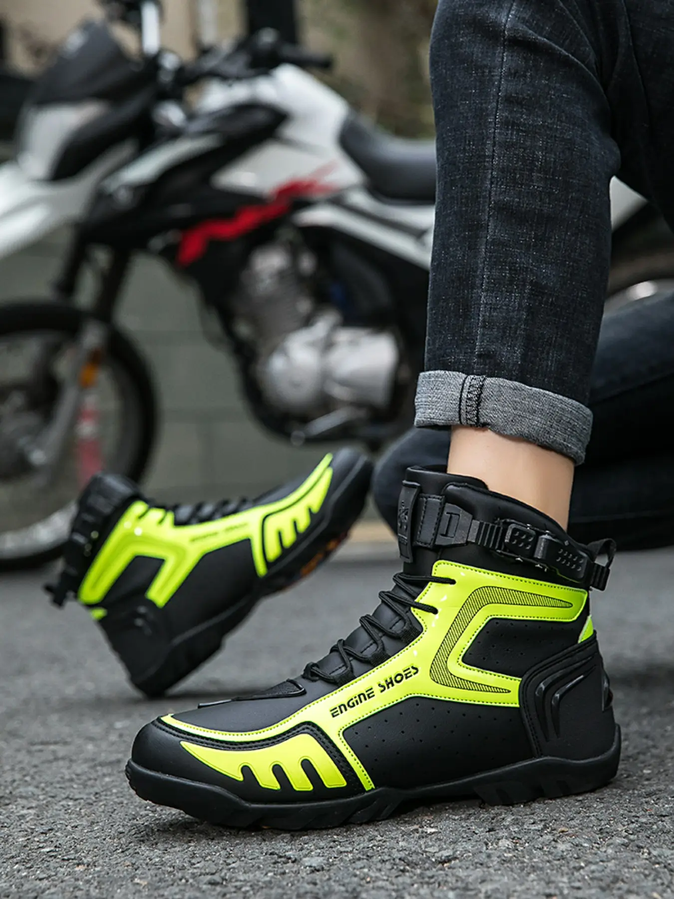 Men's Motorcycle Riding Boots, Anti-Slip Durable Comfortable Racing Shoes, Waterproof Protective Design, Ideal for Motorbike Enthusiasts