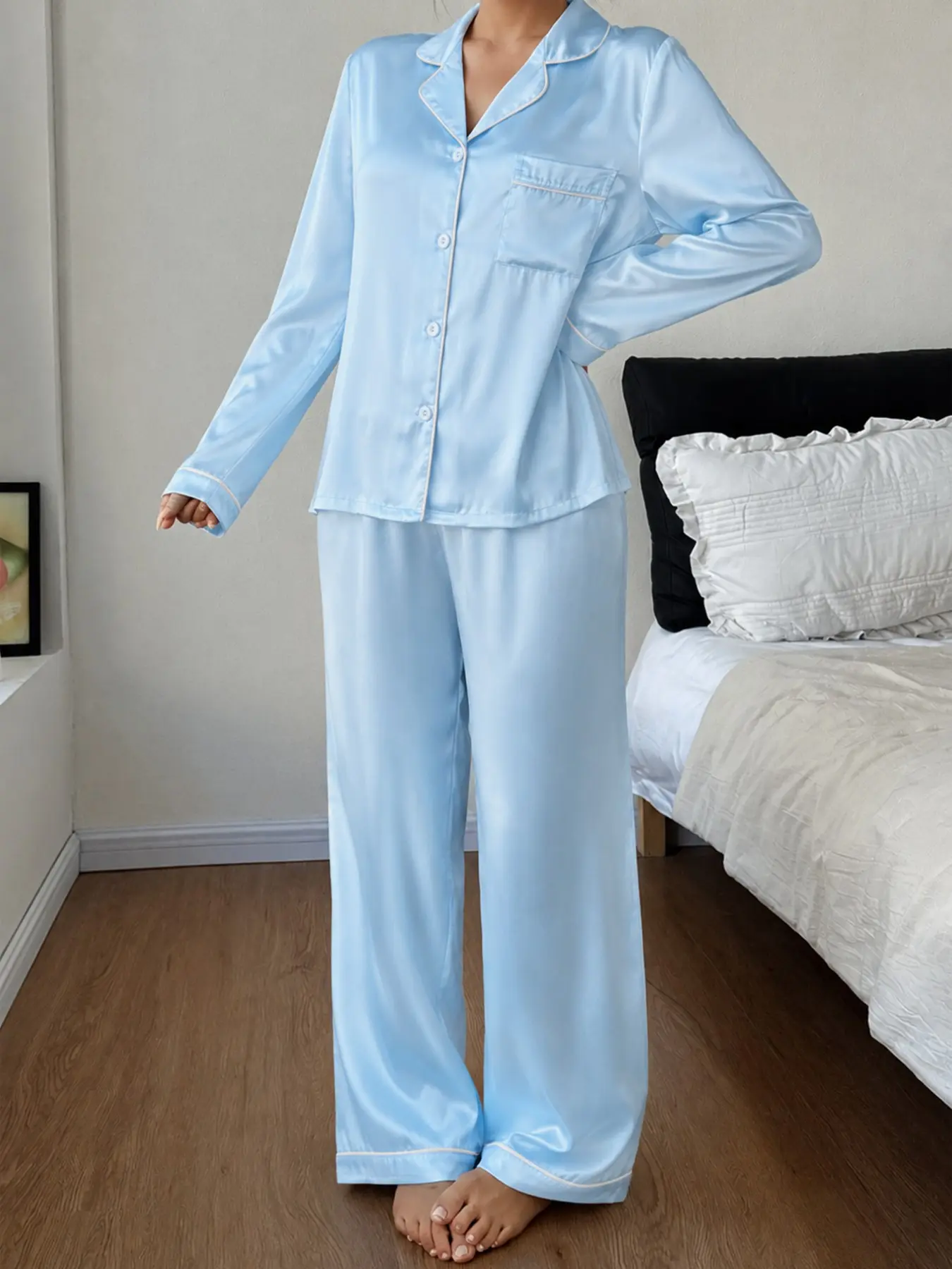 Women's 2-Piece Sleepwear Set, Matching Pajama Set, Light Blue Long Sleeve Button-Down Top & Wide Leg Pants, Soft Comfortable Pajamas for Home Relaxation