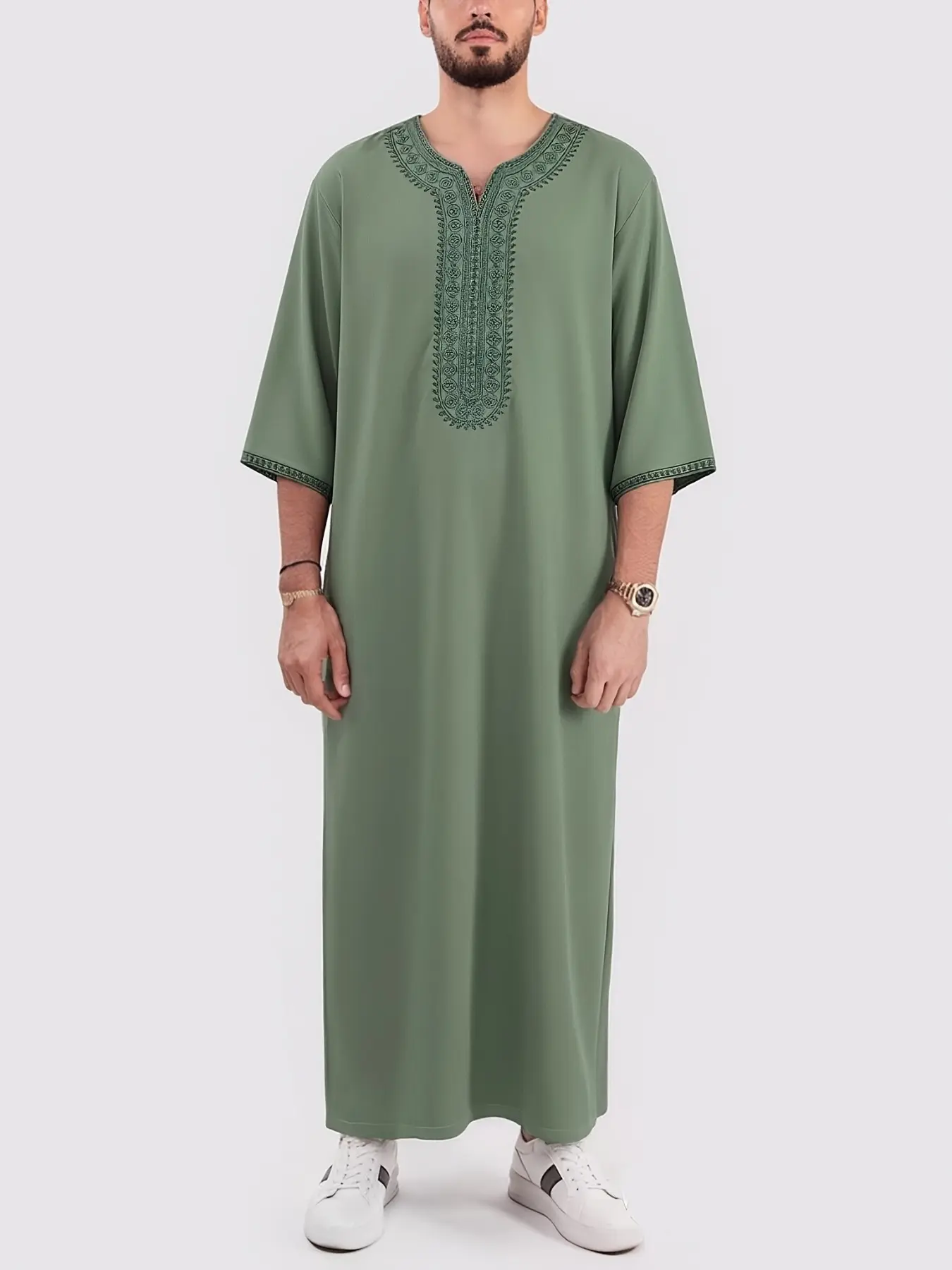 Breathable Muslim Men's Long Robe, Vintage Embroidered Design, Comfortable for Daily Wear and Festivals, Soft and Skin-Friendly Material, Muslim Thobe