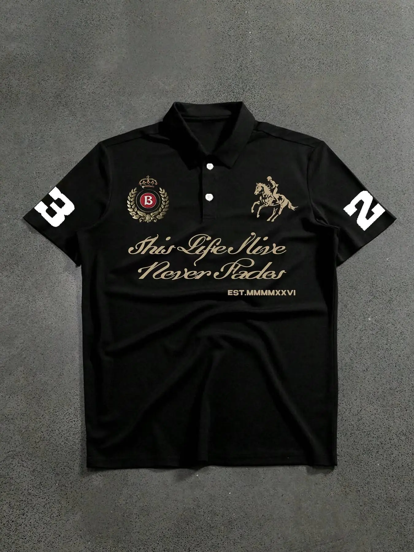 Men's Crest Graphic Polo Shirt, Black Short Sleeve Button Collar Top with Equestrian and Script Letter Print for High Street, Y2K Streetwear, Weekend and Daily Outfits, Casual Polo Shirts