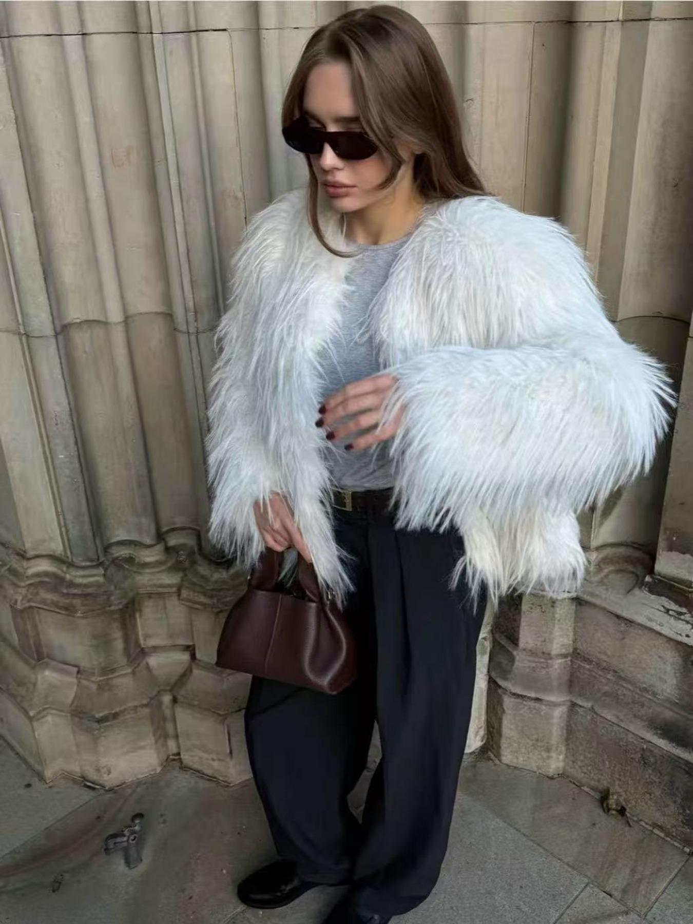Elegant Faux Fur Coat for Women, High-End Loose Fit Woven Outerwear, Autumn Winter Fashion Jacket, Eco-Friendly Material, Stylish Look