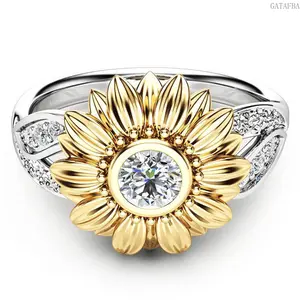 Viral Two-Tone Sunflower Split Shank Rings for Women, Sparkling Inlaid Zircon Diamond Band, Trendy Daily Stackable Jewelry for Dating Party Casual Wear