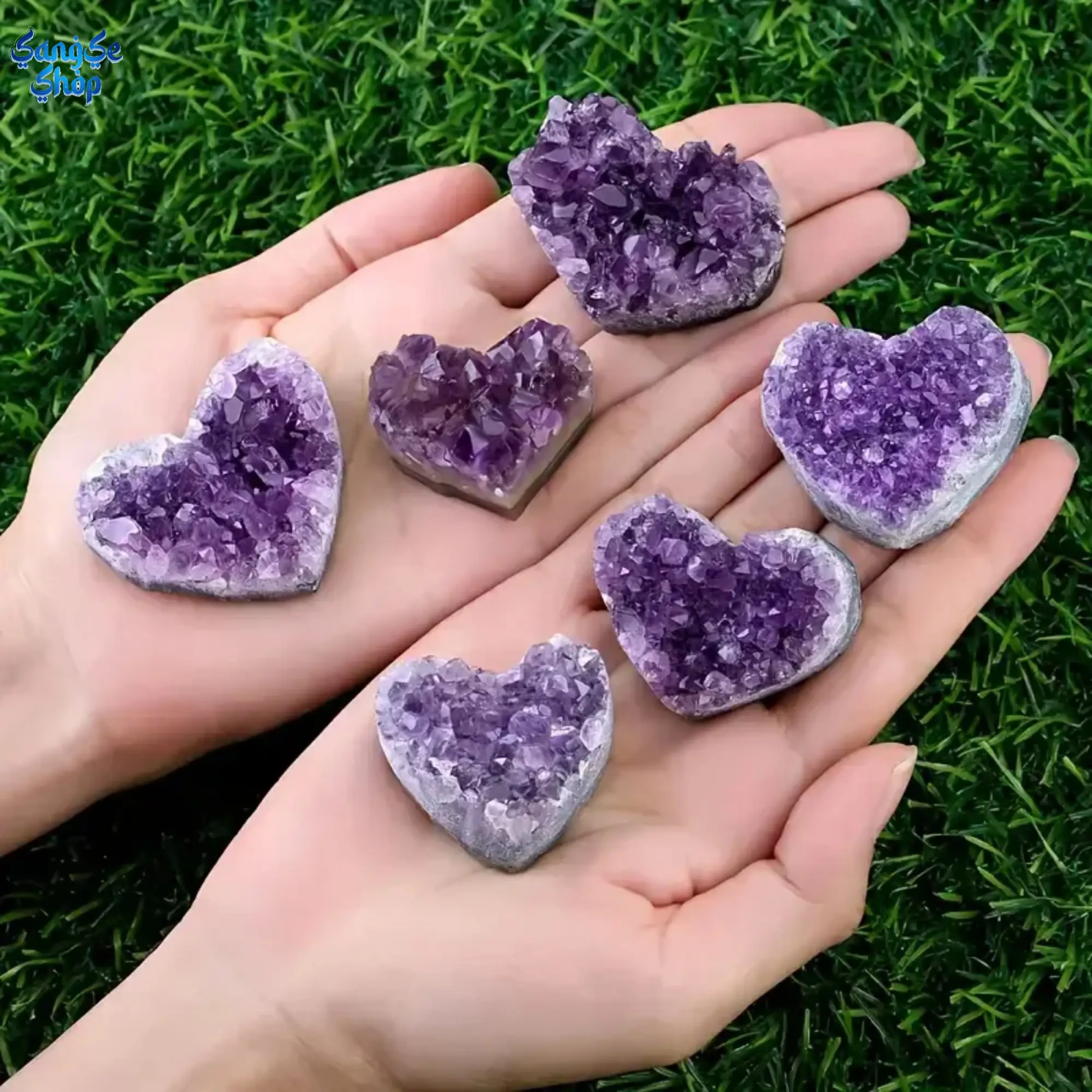 Natural Amethyst Heart Crystal Cluster, Raw Purple Quartz Stone for Home Decor, Meditation Space Accent, Desk Shelf Display, Crystal Collection, Hanging Ornament, Room Decoration & Thoughtful Gift