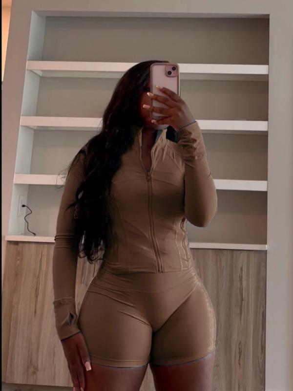 New2 piece sets women  Streetwear Lady Sports Tracksuit Set Lady Streetwear Shorts Outfit Set Sexy Women Two Pieces Club Macthing Top+Shorts colorblock print tee yoga clothes