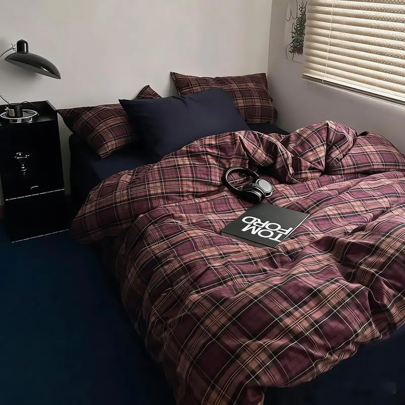 3-Piece Plaid Check Duvet Cover Bed Set, Queen Size Vintage Washed Cotton Bedding, Rustic Burgundy with Navy Pattern, Soft Breathable All-Season Farmhouse Bedroom Decor, 3 Pieces