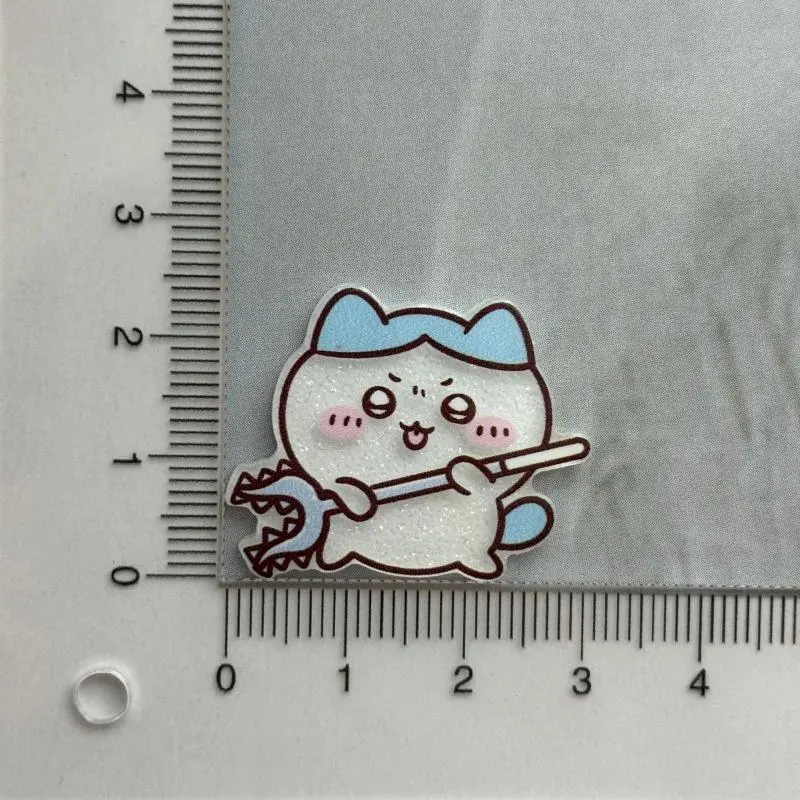 Chiikawa Acrylic Brooch Pin Cute Hachiware Usagi Momonga Shisa Anime Badge for Backpack Clothes Decoration Kawaii Accessories