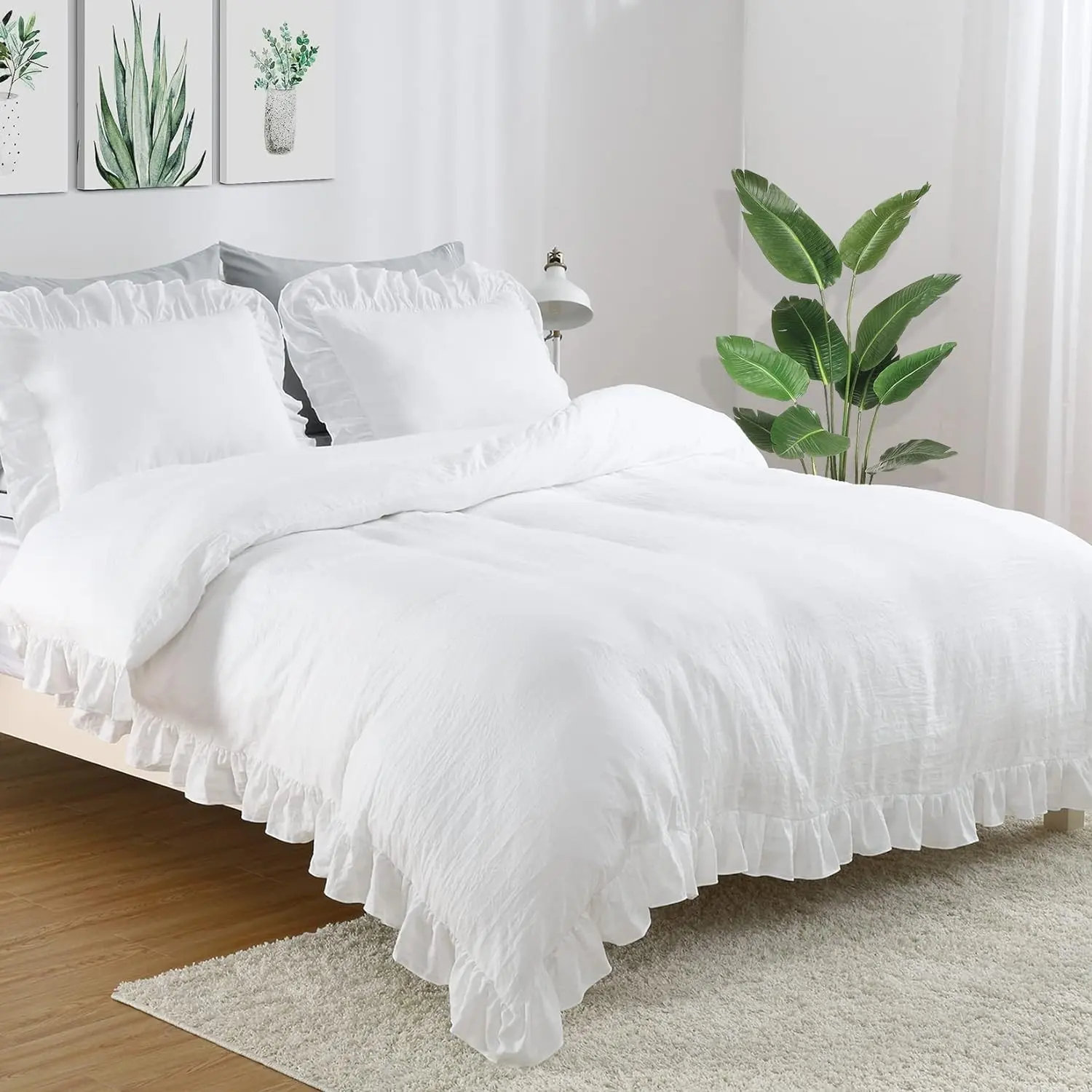 Queen Size Ruffled Edge Duvet Cover Set, 3PCS Soft Washed Microfiber Vintage French Country Bedding, 90x90 in White