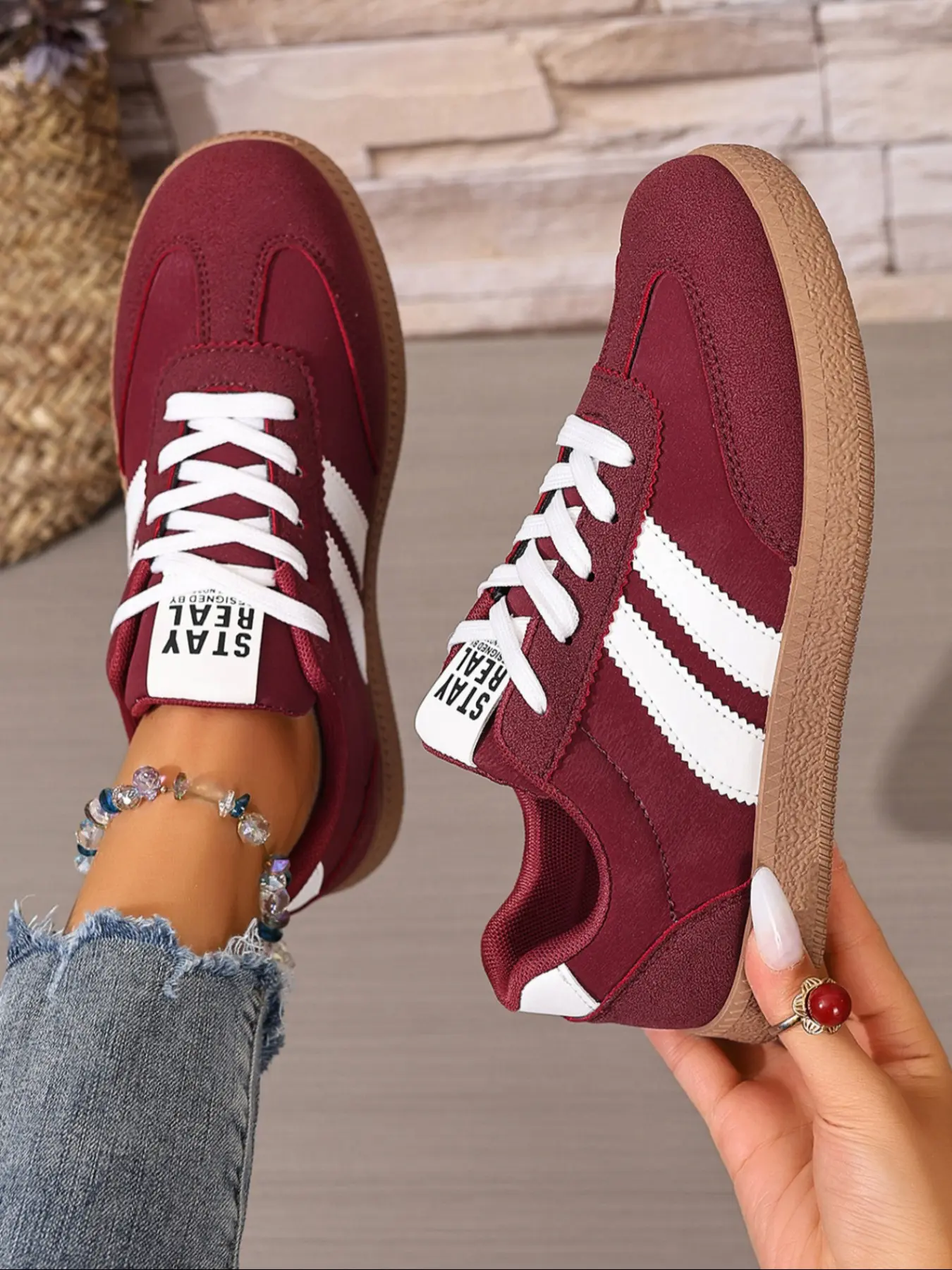 Women's Casual Shoes Spring & Fall Elegant Fashion Round Toe Low Top Lace-Up Versatile Outdoor Running Shoes Casual Running Sneakers