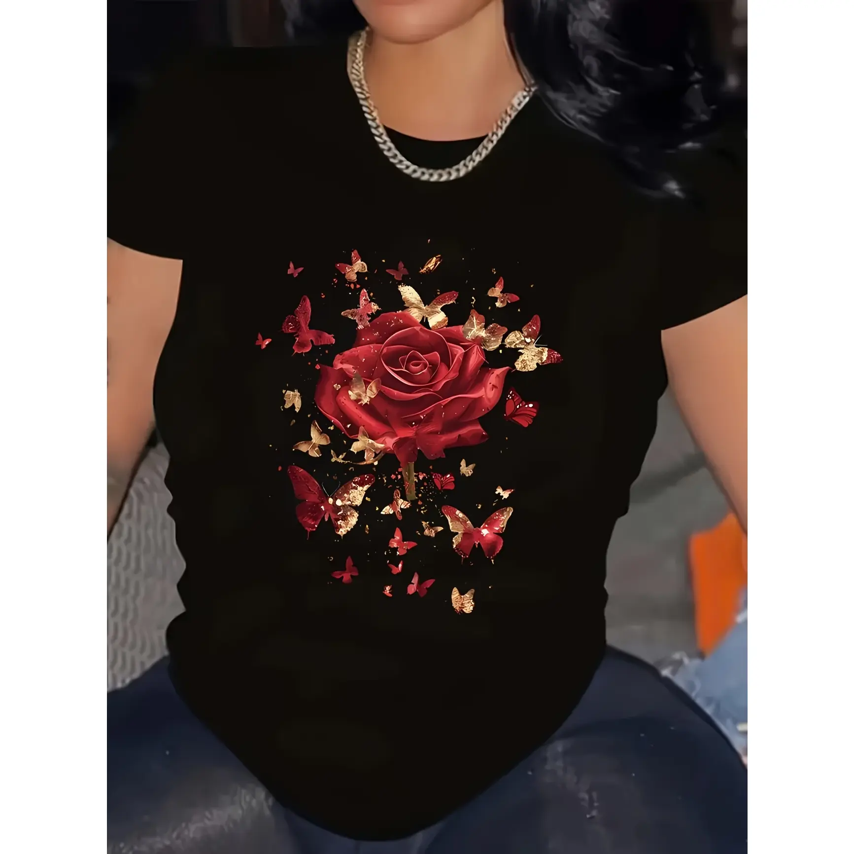Floral Rose Butterfly Graphic Short Sleeve T-Shirt, Relaxed Fit Soft Breathable Casual Top With Flower Art Printed Craft, Romantic Fashion Apparel, summervibes Womens Daily Casual Outfit
