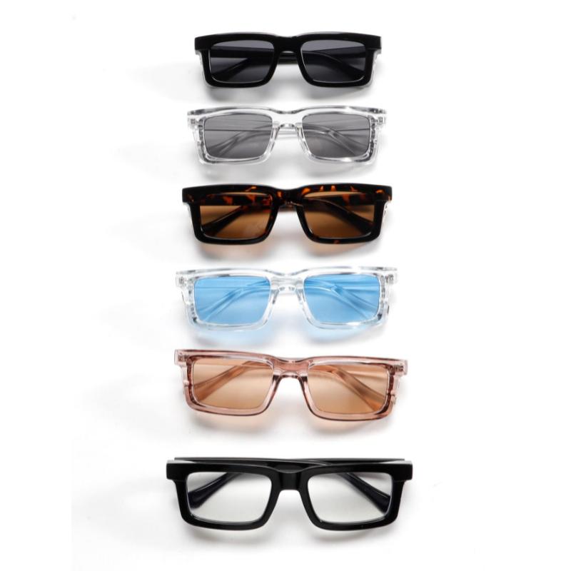 New Minimalist Thick-Framed Square Glasses for Ladies Trendy Individualistic Stylish Photo-Taking Sunglasses Perfect for Unique Style