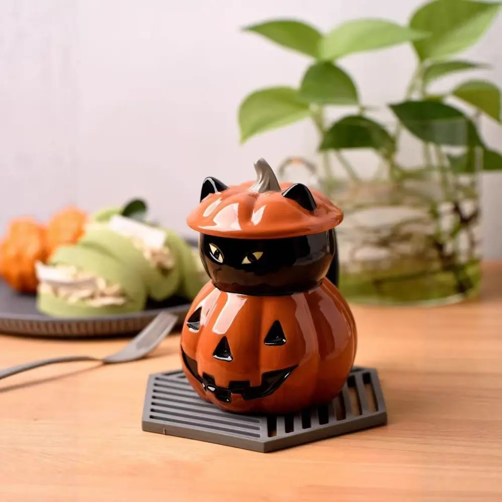 Cute Pumpkin Cat Theme Ceramic Mug with Lid, 450ML Halloween Coffee Cup, Insulated Reusable Milk Tea Cup, Perfect for Parties and Gifts