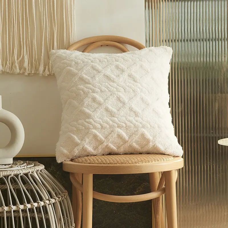 Plush Three-Dimensional Jacquard Pillowcase, Geometric Square Cushion Cover, Ideal for Living Room, Bedroom, Sofa, Chair, Versatile