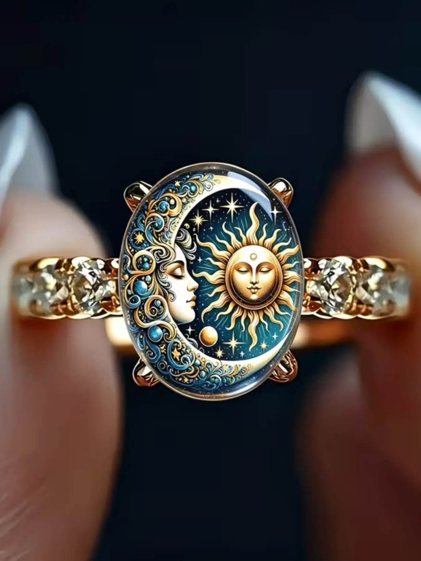 Vintage Sun and Moon Pattern Women's Fashion Ring, Carved Texture, Hypoallergenic, Skin-Friendly, Daily Wear, Gift-Worthy Jewelry Elegant Fashion Rings Beautiful Rings