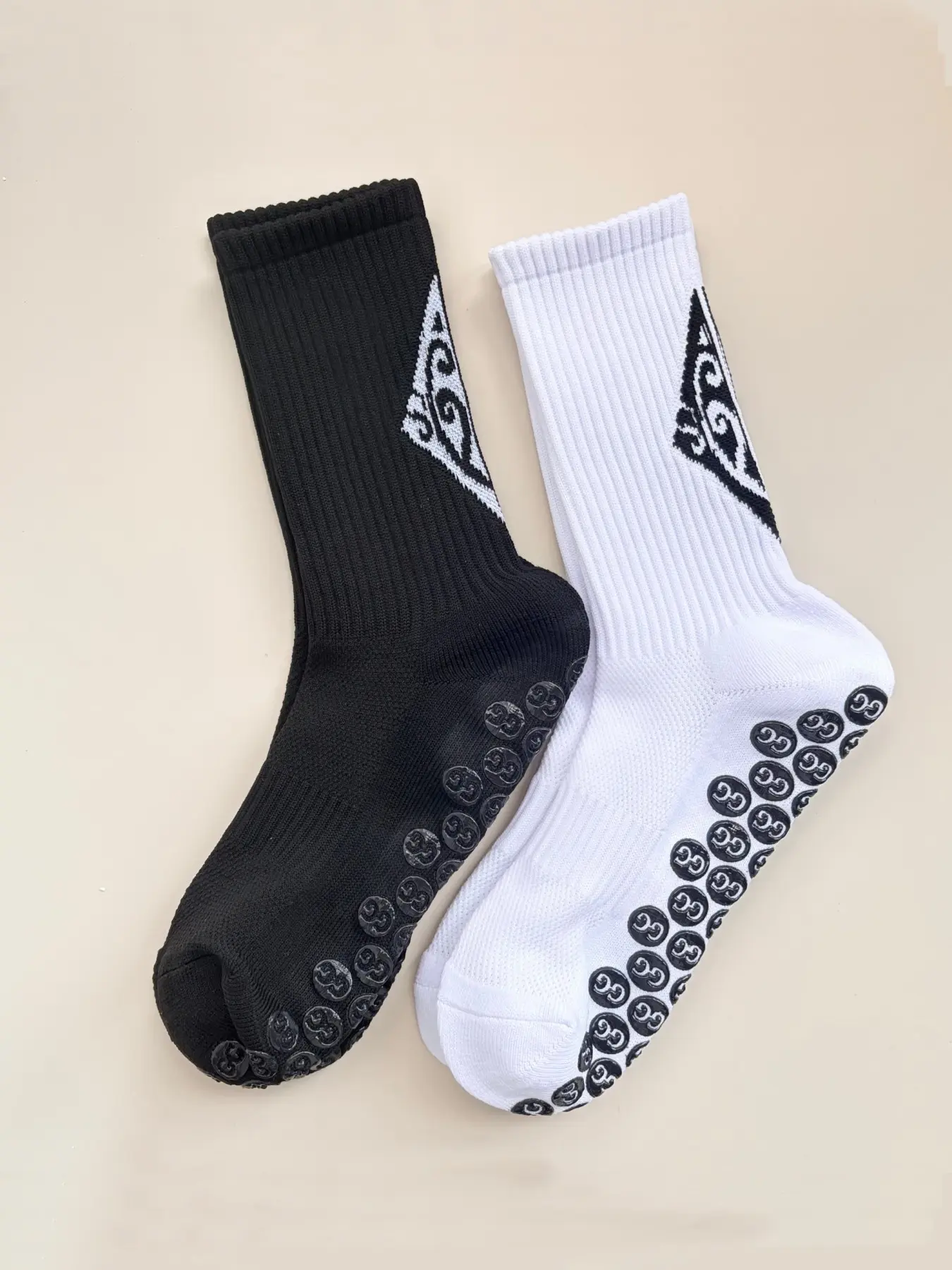 Men's Solid Color Breathable Mesh Professional Sports Soccer Socks, Basketball Socks, Mid-Calf Socks, Compression Sports Socks, 1/2/6/10 Pairs