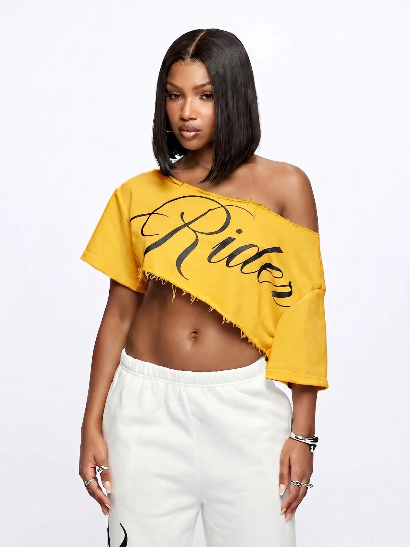 Women's Cursive Letter Print Asymmetrical Off-Shoulder Crop Tee, Raw Trim Short Sleeve Cropped T-Shirt, Summer Streetwear, Going Out Top, Casual, Piece