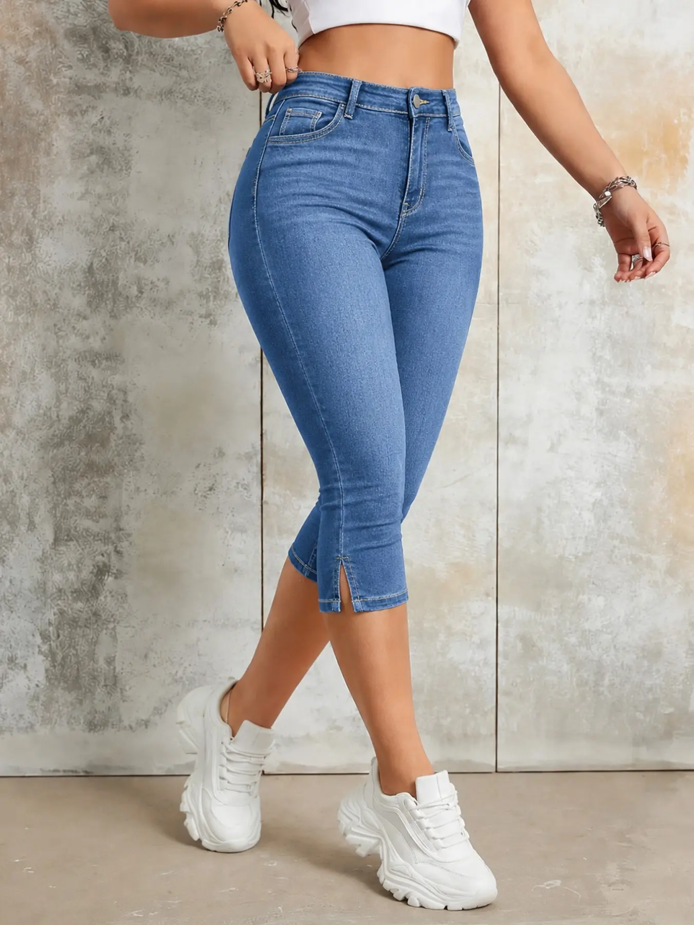 Women's Fashion Slim Fit Mid-Length Shorts, Casual High Waist Jean Denim Capris, Elastic Fabric, All-Season Wear, Button Fly Closure