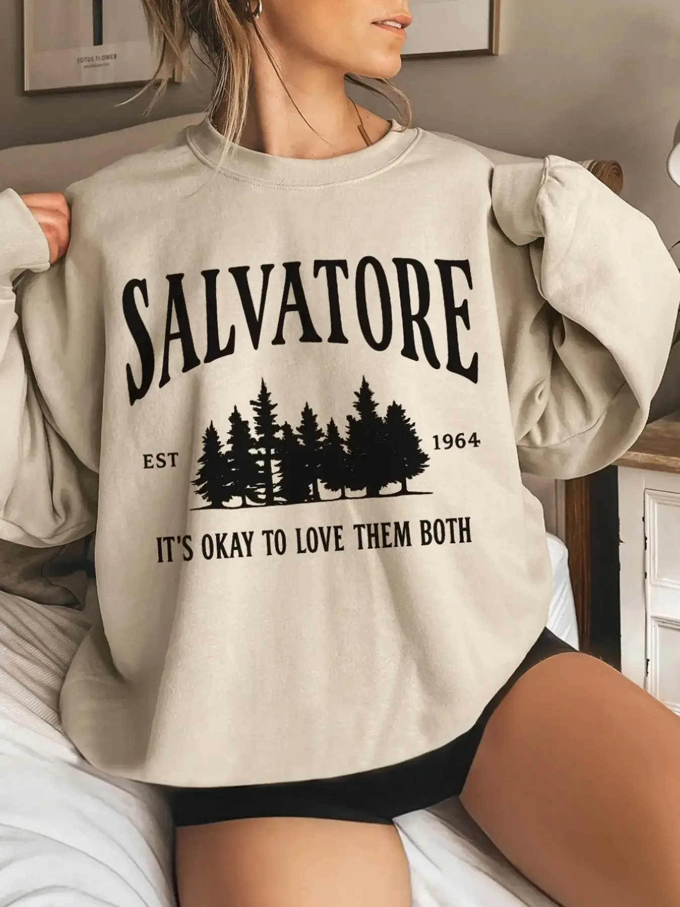 Women's Salvatore Vintage Round Neck Sweatshirt, Vampire Diaries American Style, Loose Casual Long Sleeve Top, All Seasons Wear