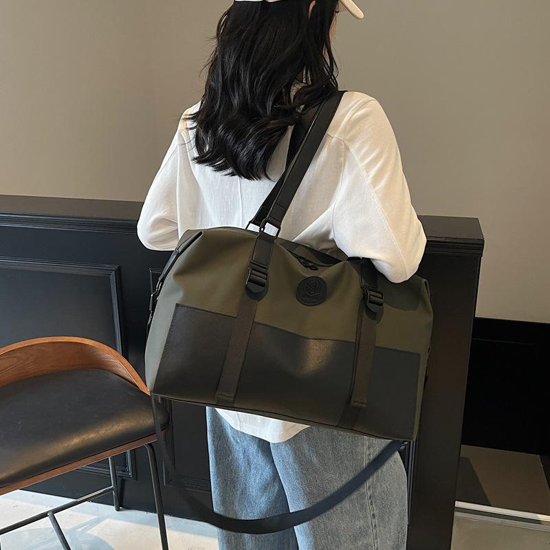 Portable travel bag with pull rod, unisex, lightweight sports yoga bag, crossbody casual carry-on storage bag