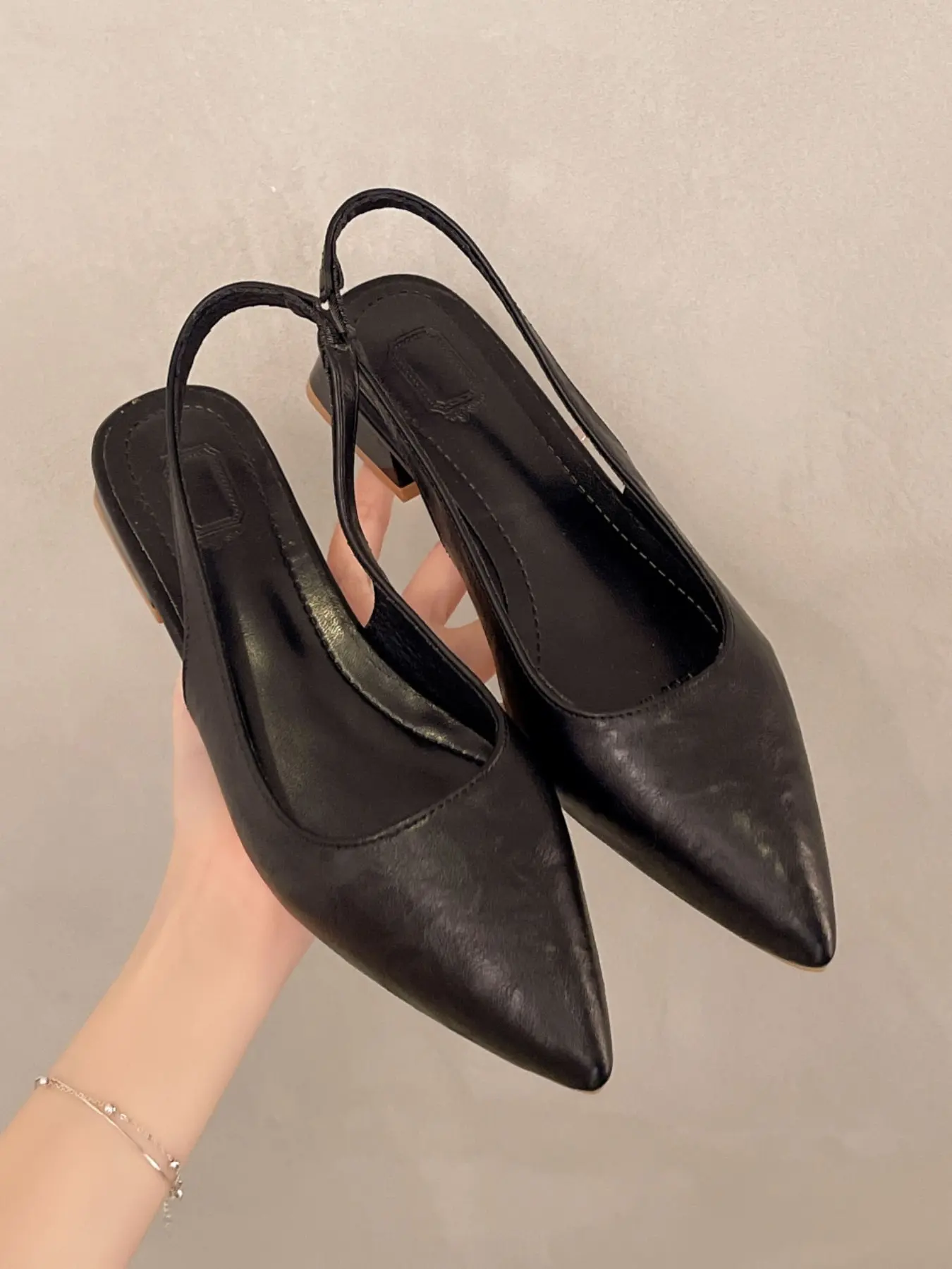 Women's Minimal Crinkle Leather Pointed Toe Elastic Slingback Low Block Heel Pumps, Elegant Minimalist Sandals, Slip On Backless Non Slip Cloud Cushioned Arch Support All Day Walking Comfort Office Date Bridal Casual Footwear Silver