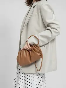 Versatile Handheld Bag, High-End Pleated Cloud Bag, Fashionable Women's Shoulder Bag, Unique Texture, New 2026 Design, Trendy Crossbody Bag