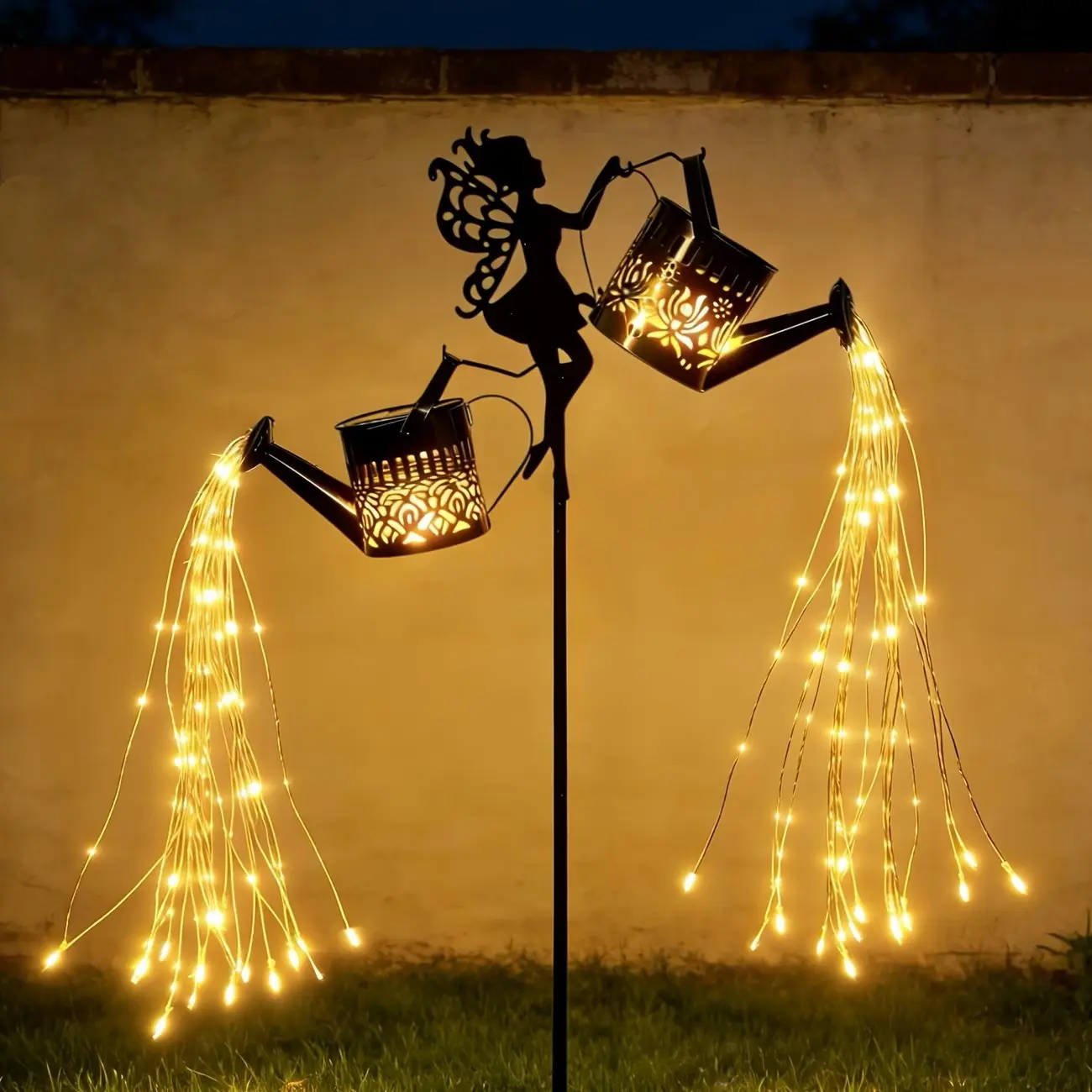 Solar Waterfall Lamp 150 LED Flashing Light, Solar LED Lights, Solar Garden Lamps, Outdoor Solar Lighting, Ip44 Outdoor Garden Decor, Suitable for Lawn, Courtyard, Pathway, Porch, Terrace