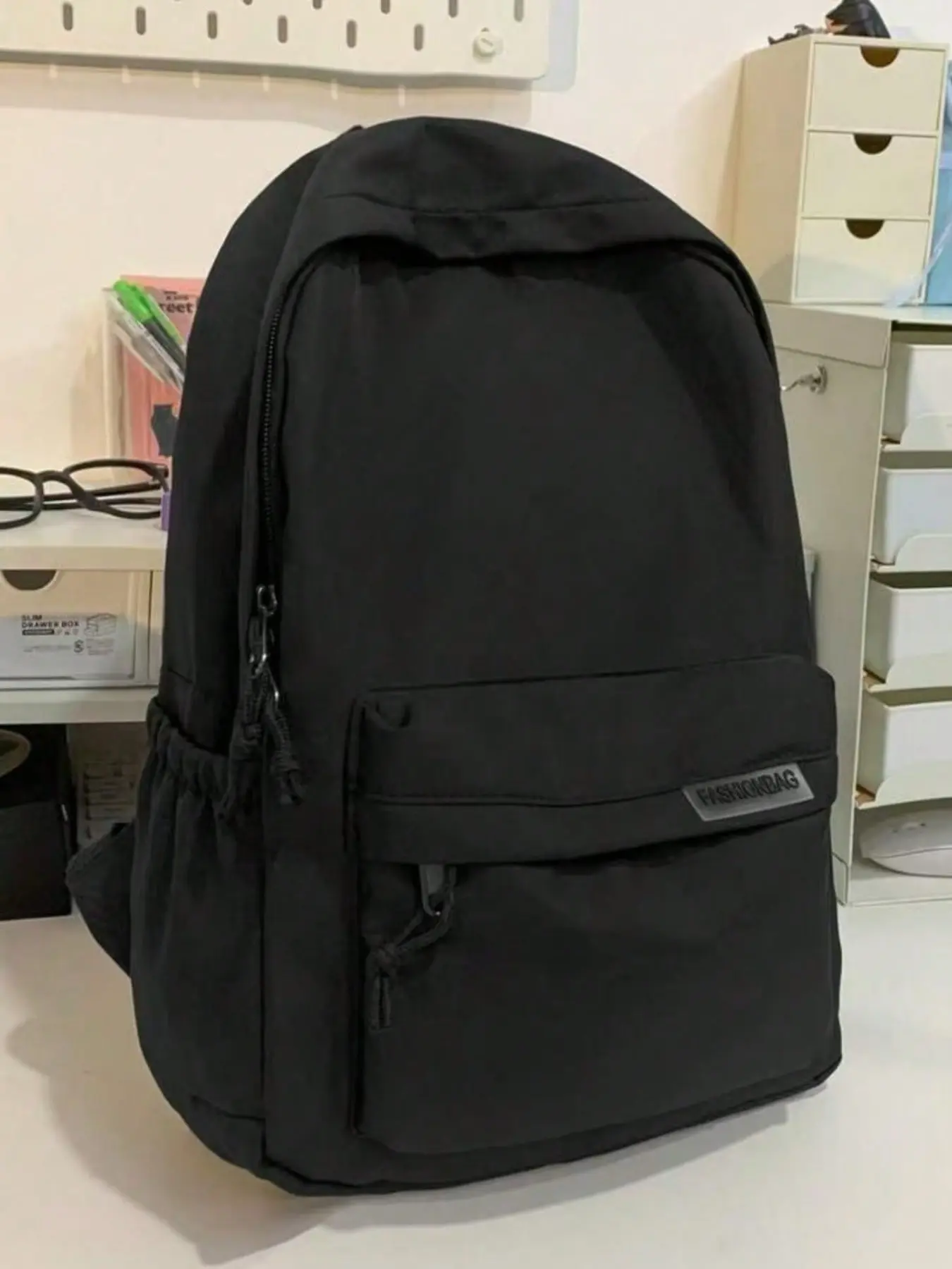 Simple Backpack, Large Capacity Casual Student Bag, Lightweight Daily Travel Backpack, Stylish and Practical Design, Polyester School Backpacks