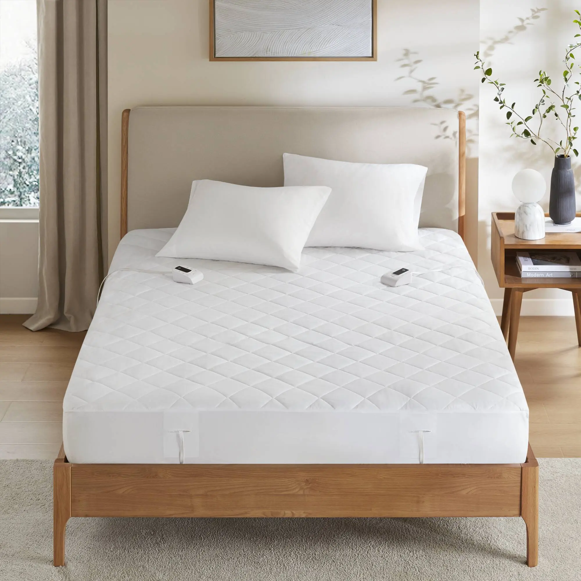 Nokaa Queen Heated Mattress Pad 1-Piece White Electric Heating Pad for Bed, Soft Warm Mattress Topper with Adjustable Heat Settings, Cozy Winter Bedding for Home Bedroom, Single Pack