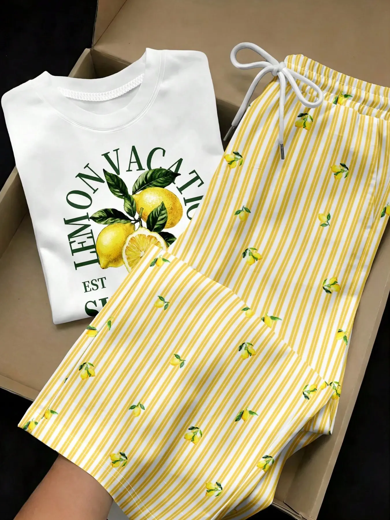 2 Piece Women's Lemon Vacation Suit, Lemon Print Short Sleeve T-Shirt and Striped Drawstring Long Pants Casual Loungewear Set, For Summer Beach Daily Sleepwear