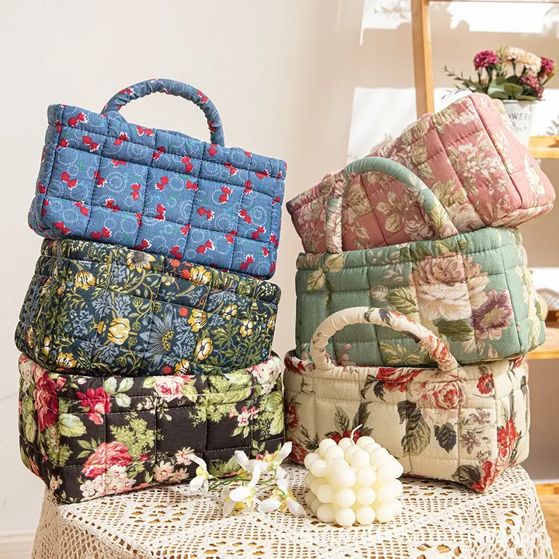 Quilted Floral Storage Basket Tote – Foldable Vintage Multi-Purpose Organizer for Picnic, Camping, Closet, Makeup & Home Decor, Giftable Carry-All Bin
