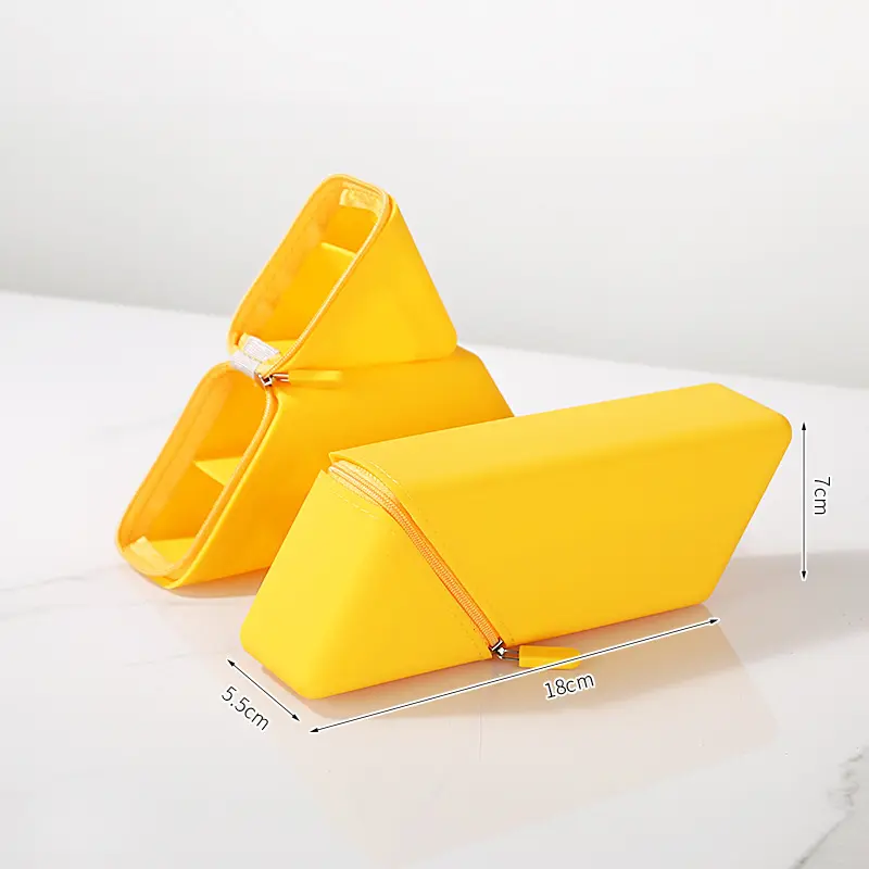 Upright Pencil Case: Cute Silicone Triangular Case, Stylish Desktop Organizer, Large-Capacity Telescopic Stationery Pouch (Suitable for School and Office)