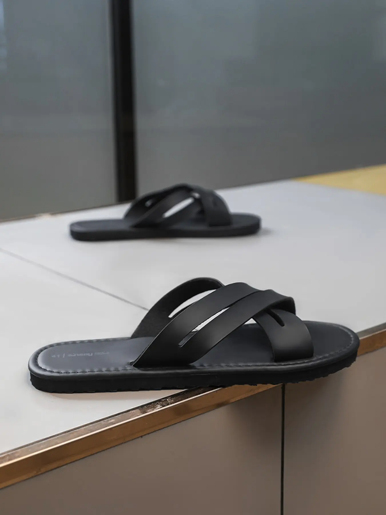 Men's Casual Slippers, Flexible Eva Upper, Non-Slip Sole, Breathable, Comfortable, Ideal for All Seasons, Home & Outdoor Use
