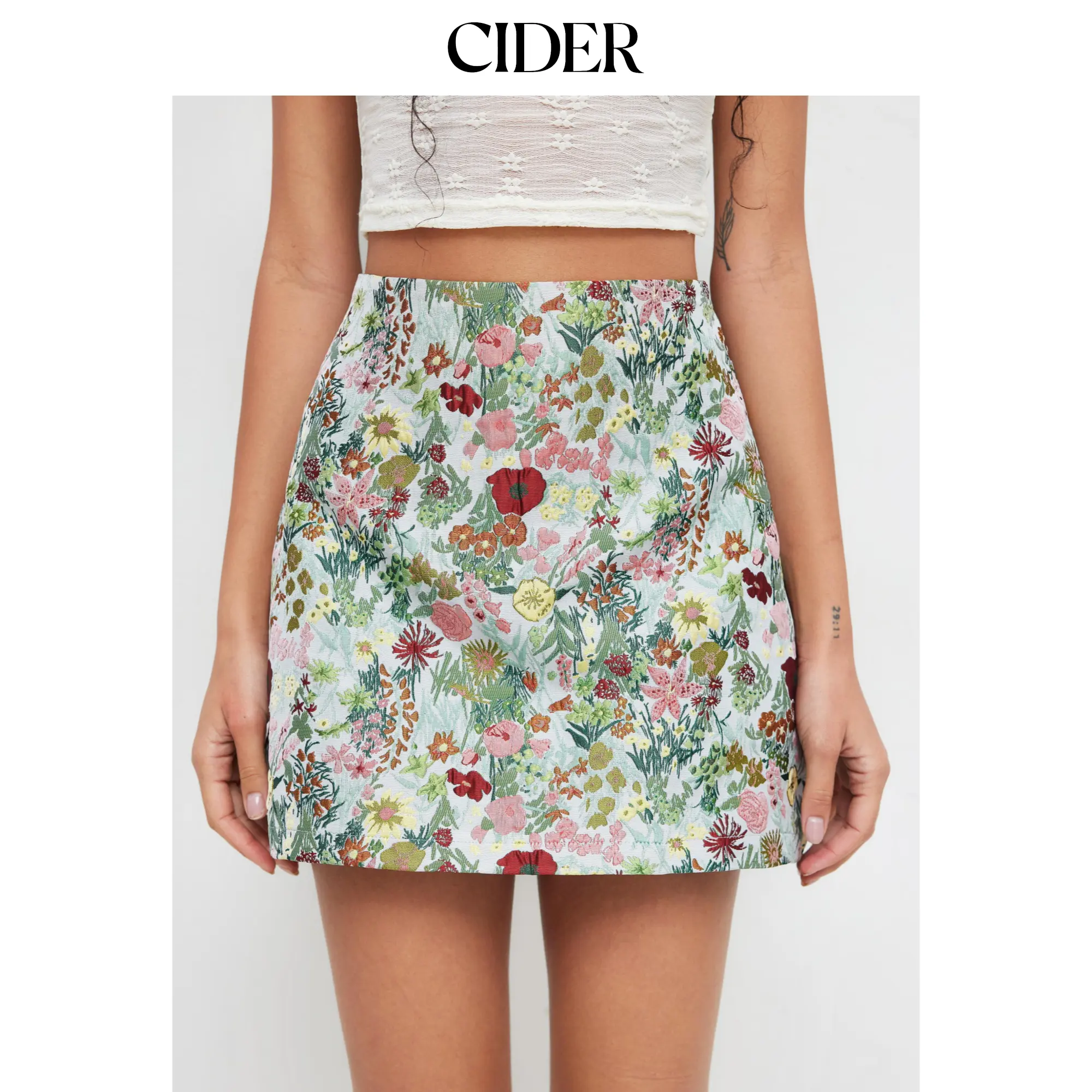 Cider Jacquard Mid Rise Floral Zipper Mini Skirt