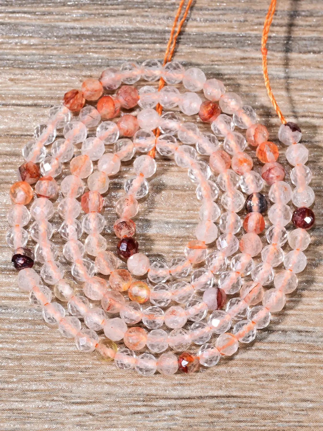 Natural Faceted Red Hematoid Quartz Beads, Quartz Crystals, 3mm Fire Quartz Loose Beads for DIY Bracelet Necklace Jewelry Making, Unisex Sparkling Cut Surface Red Phantom Spacer Beads Valentine Handmade Craft Supplies 130-145pcs beads