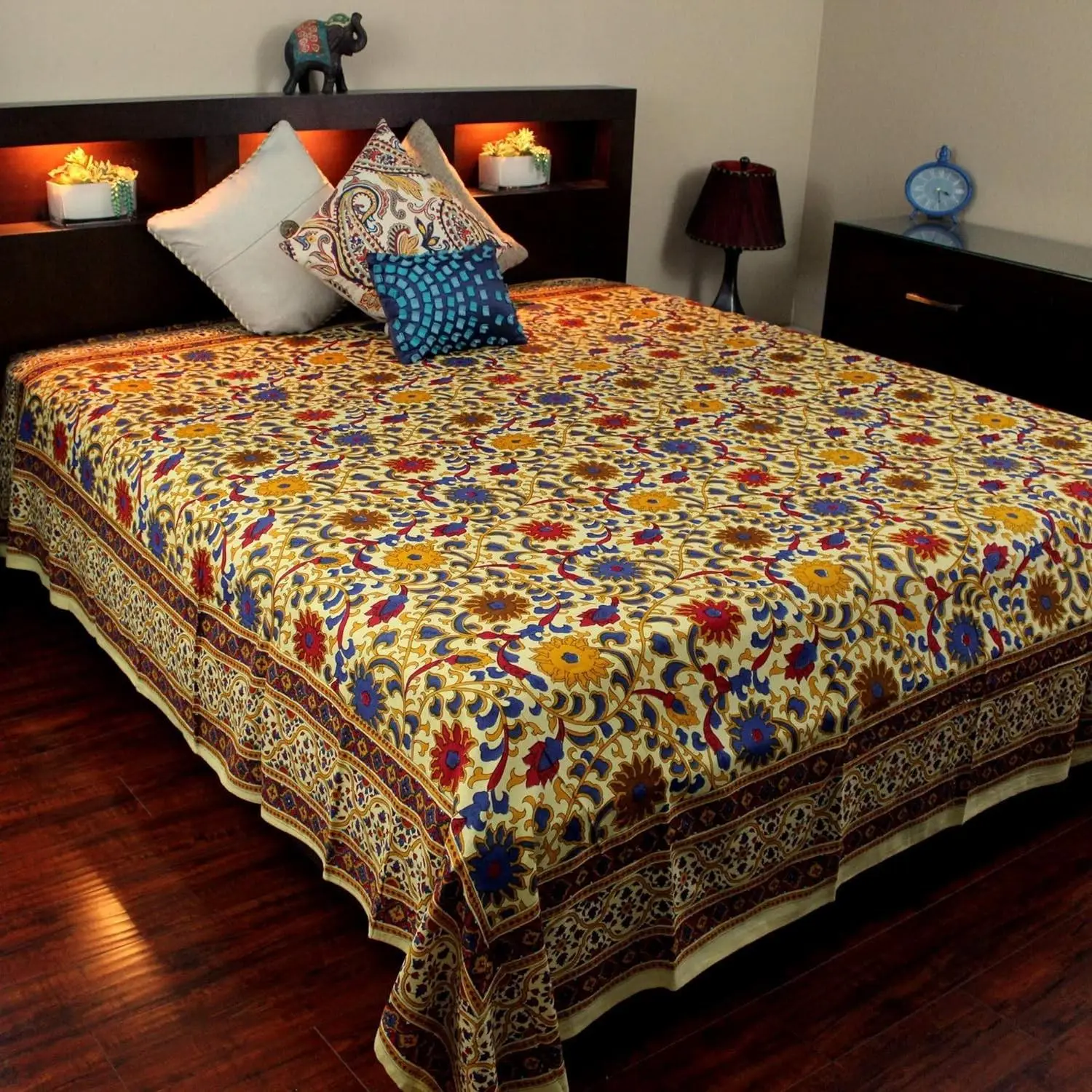 1-Piece Indian Cotton Bedspread, Sunflower Print, for Indoor Furniture Sofas, One Piece
