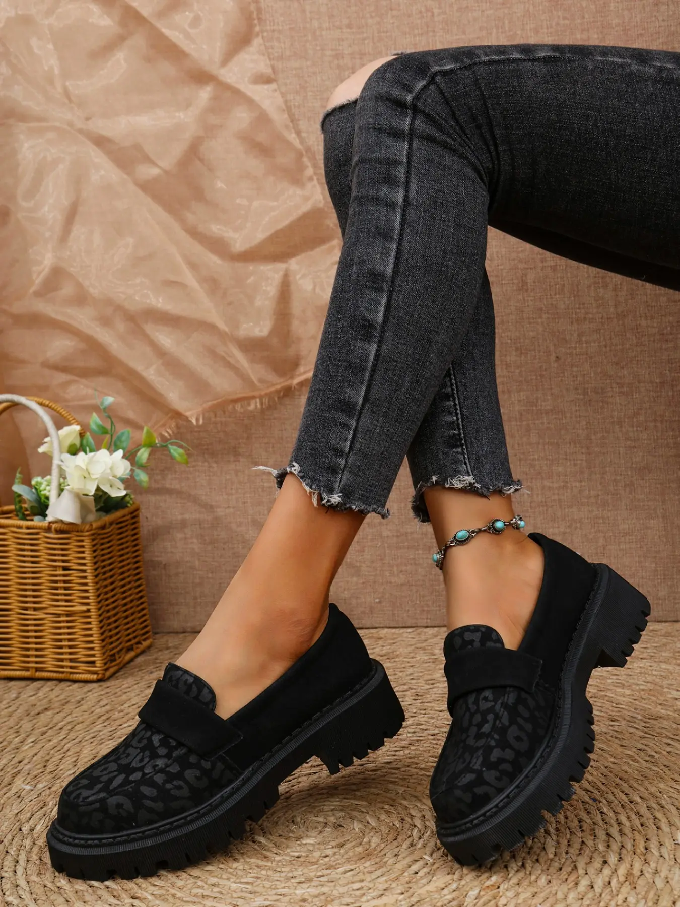 Leopard Print Patchwork Thick Sole Loafers for Women, Vintage British Style, Slip-On Casual Shoes, All Seasons, Butterfly Pattern