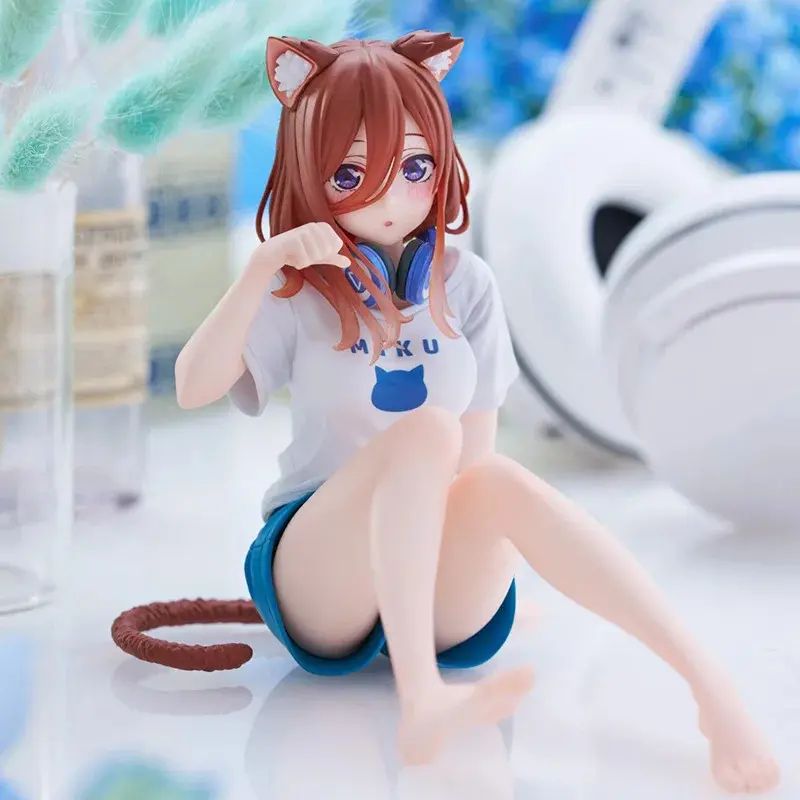 The Quintessential Quintuplets Miku Nakano Cat Ear Loungewear Headphone Figure Anime Girl Desktop Decorative Model Anime Fans, Female