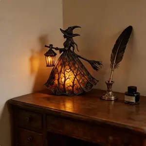 Halloween Witch Decorative Lamp Novelty Lighting LED Glowing Witch Ornament, Gothic Vintage Witch Figurine for Halloween Decoration, Home Decor Bedside Tabletop Ornament