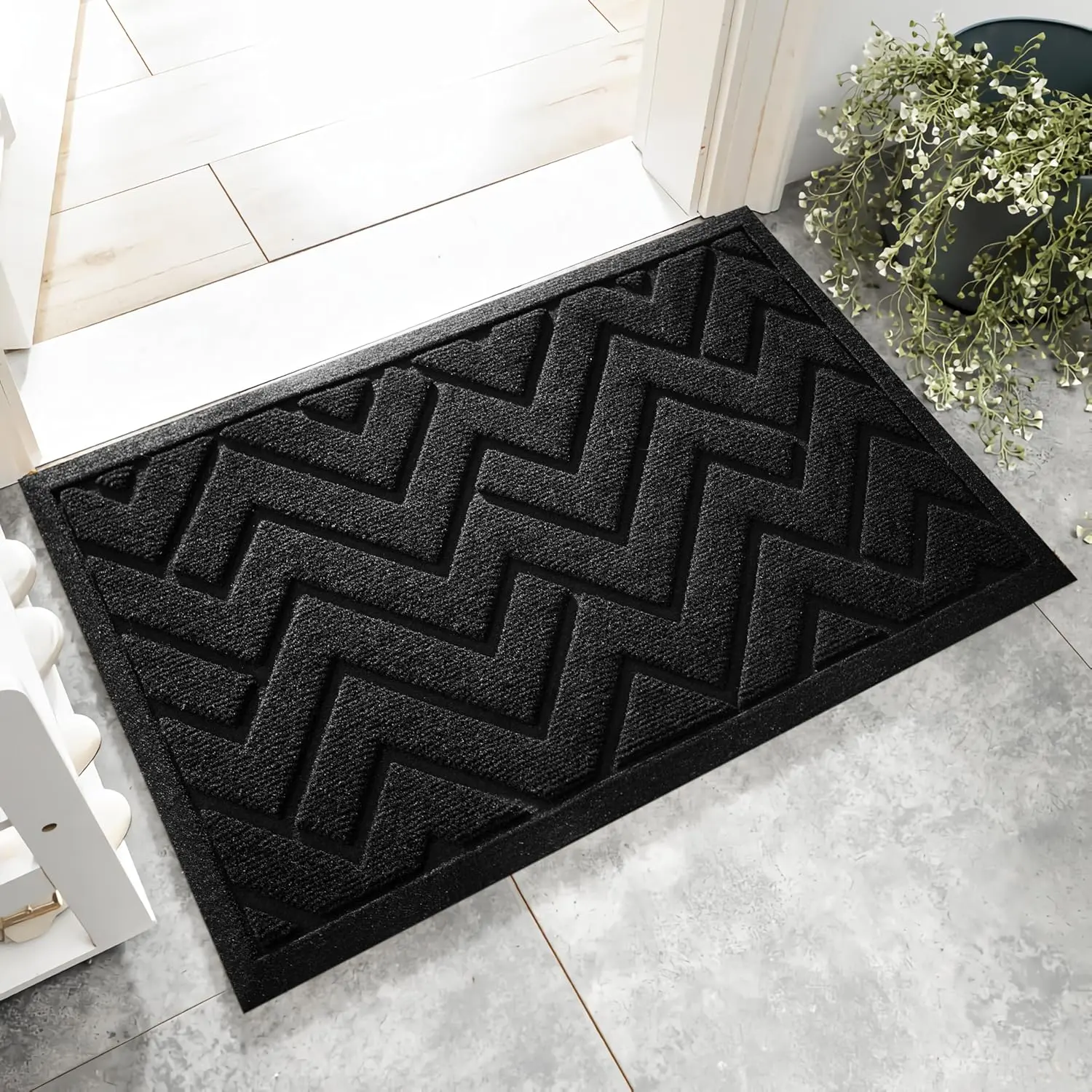 Black Geometry Outdoor Indoor Entrance Doormats, Absorbent Durable Heavy Duty Welcome Front Door Mat,Thick  Rubber ,Easy Clean Entryway Mat 17x30 Inch, Low Profile