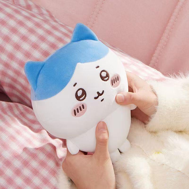 Anime Merchandise: Chiikawa Cute Plush Keychain Charms — Hachiware, Usachi, Foot-Shaped Pendant, and Bear Doll Gift